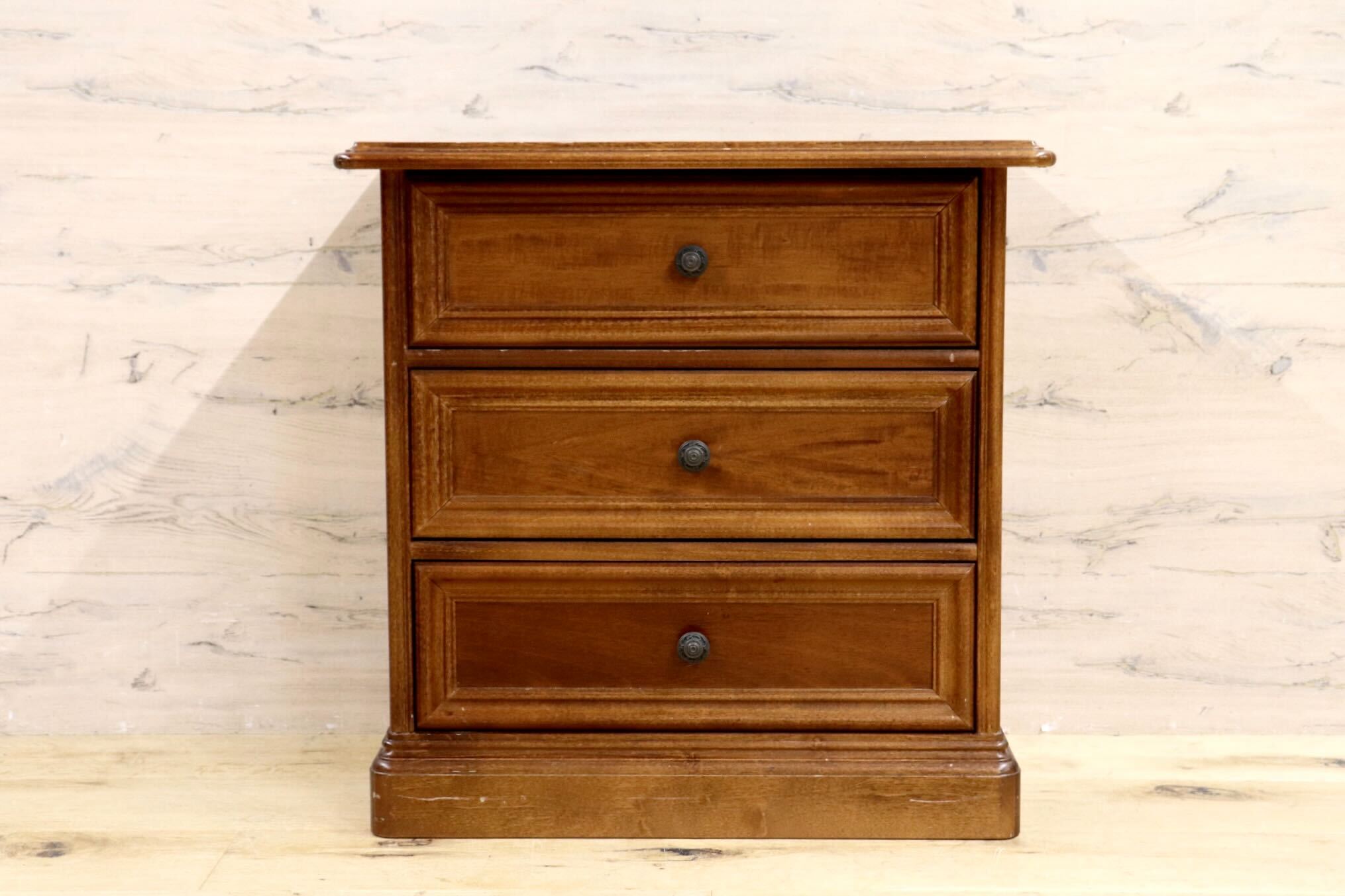 GMIH270○西洋 アンティーク 3段チェスト サイドチェスト ナイトテーブル 収納家具 木製 ヨーロピアン クラシック