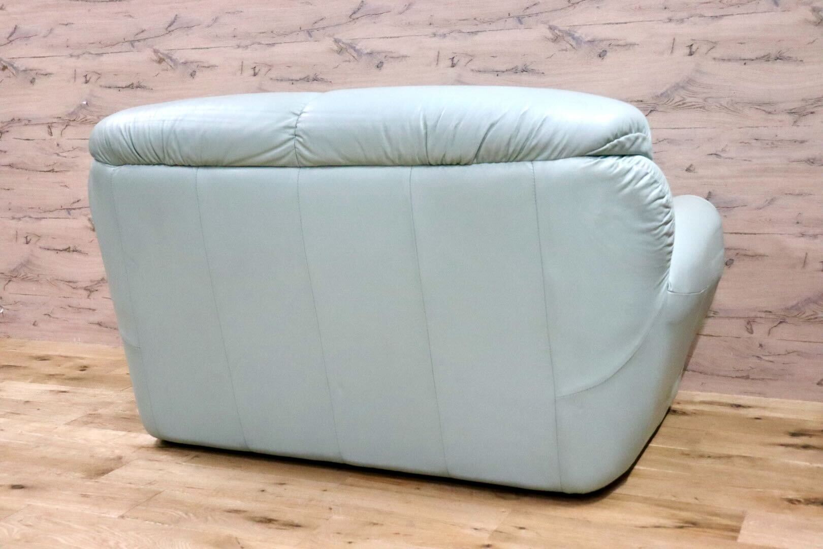 GMFK763B○Chateau d'Ax / シャトーダックス 2人掛けソファ ラブソファ 長椅子 本革 ミント イタリアモダン フランスベッド