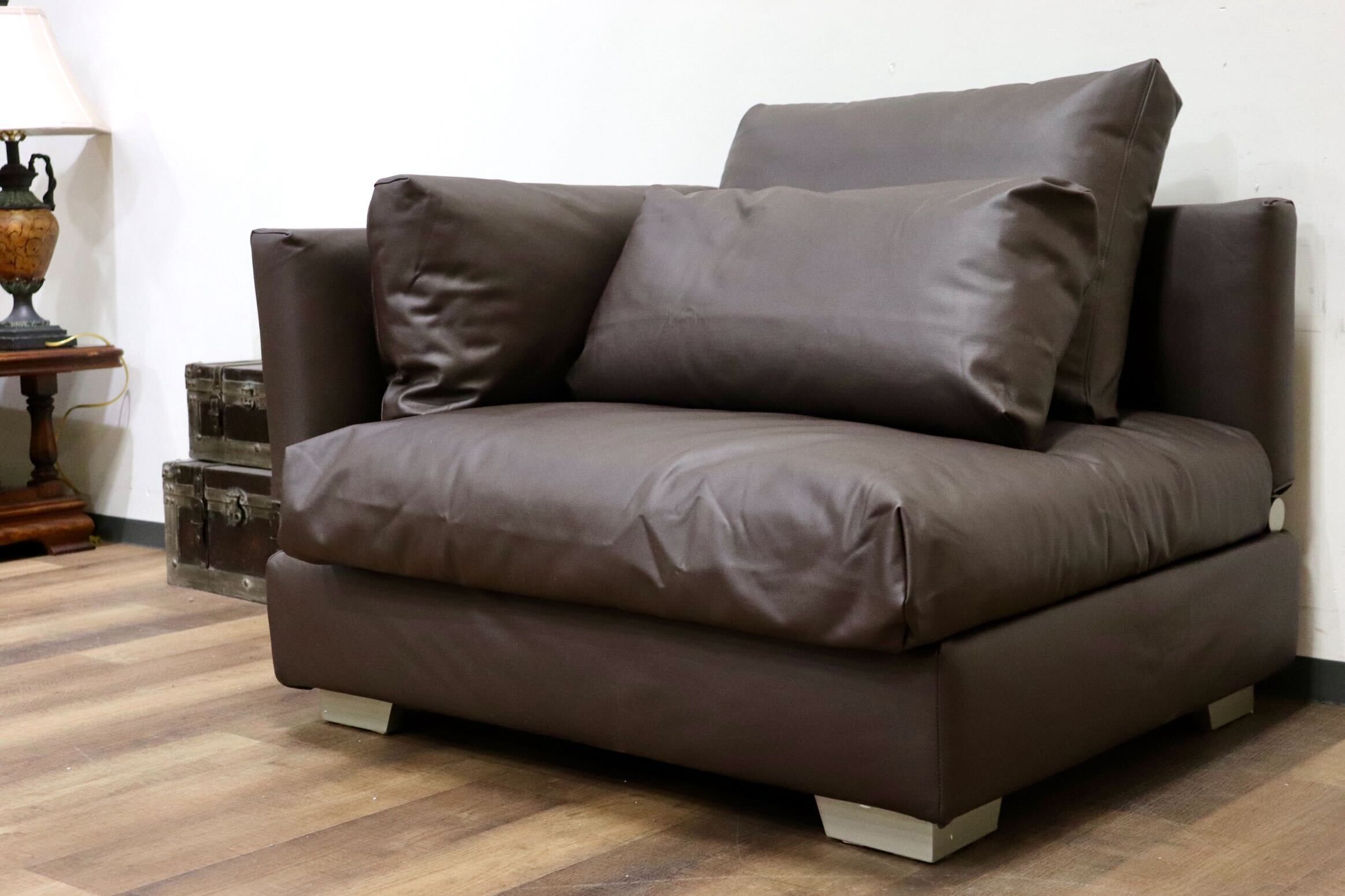 GMHN268B○MARGINAL / マージナル TABIO SOFA 片肘 カウチソファ 1人掛けソファ シングルソファ カバーリング 合皮 ブラウン 未使用品