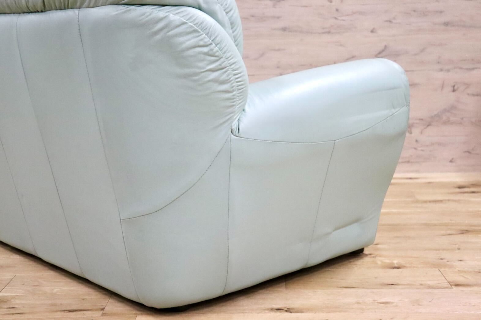 GMFK763B○Chateau d'Ax / シャトーダックス 2人掛けソファ ラブソファ 長椅子 本革 ミント イタリアモダン フランスベッド