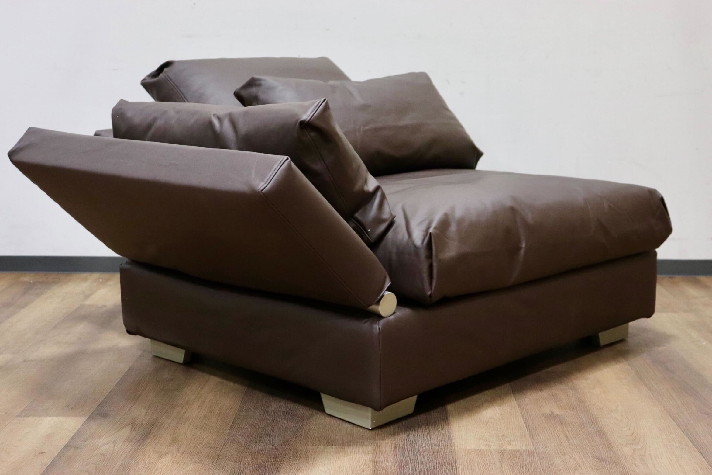 GMHN268B○MARGINAL / マージナル TABIO SOFA 片肘 カウチソファ 1人掛けソファ シングルソファ カバーリング 合皮 ブラウン 未使用品