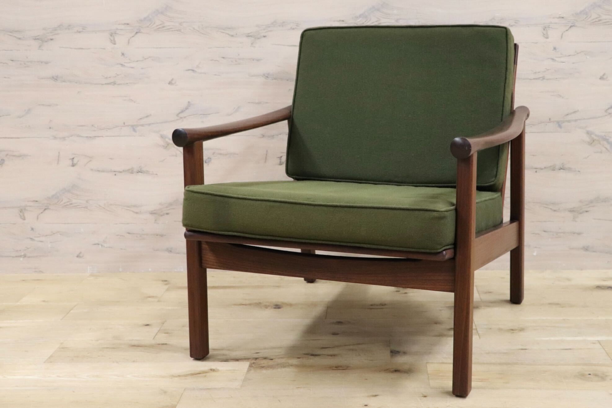 GMHS533B○オールドマルニ / maruni 孔雀 60年代 アームチェア 1人掛けソファ 椅子 ローズウッド 北欧スタイル ジャパニーズモダン 稀少