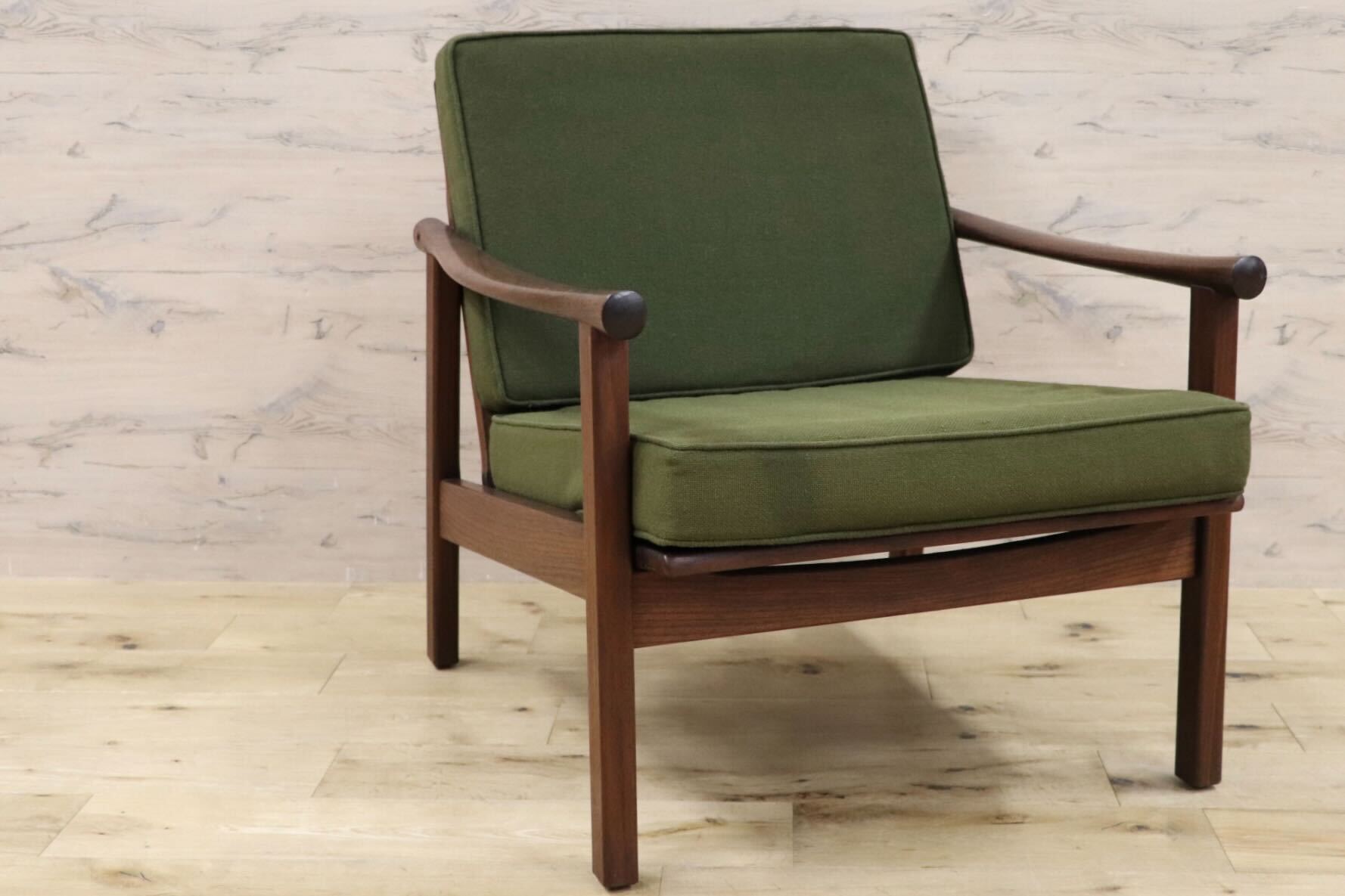GMHS533B○オールドマルニ / maruni 孔雀 60年代 アームチェア 1人掛けソファ 椅子 ローズウッド 北欧スタイル ジャパニーズモダン 稀少