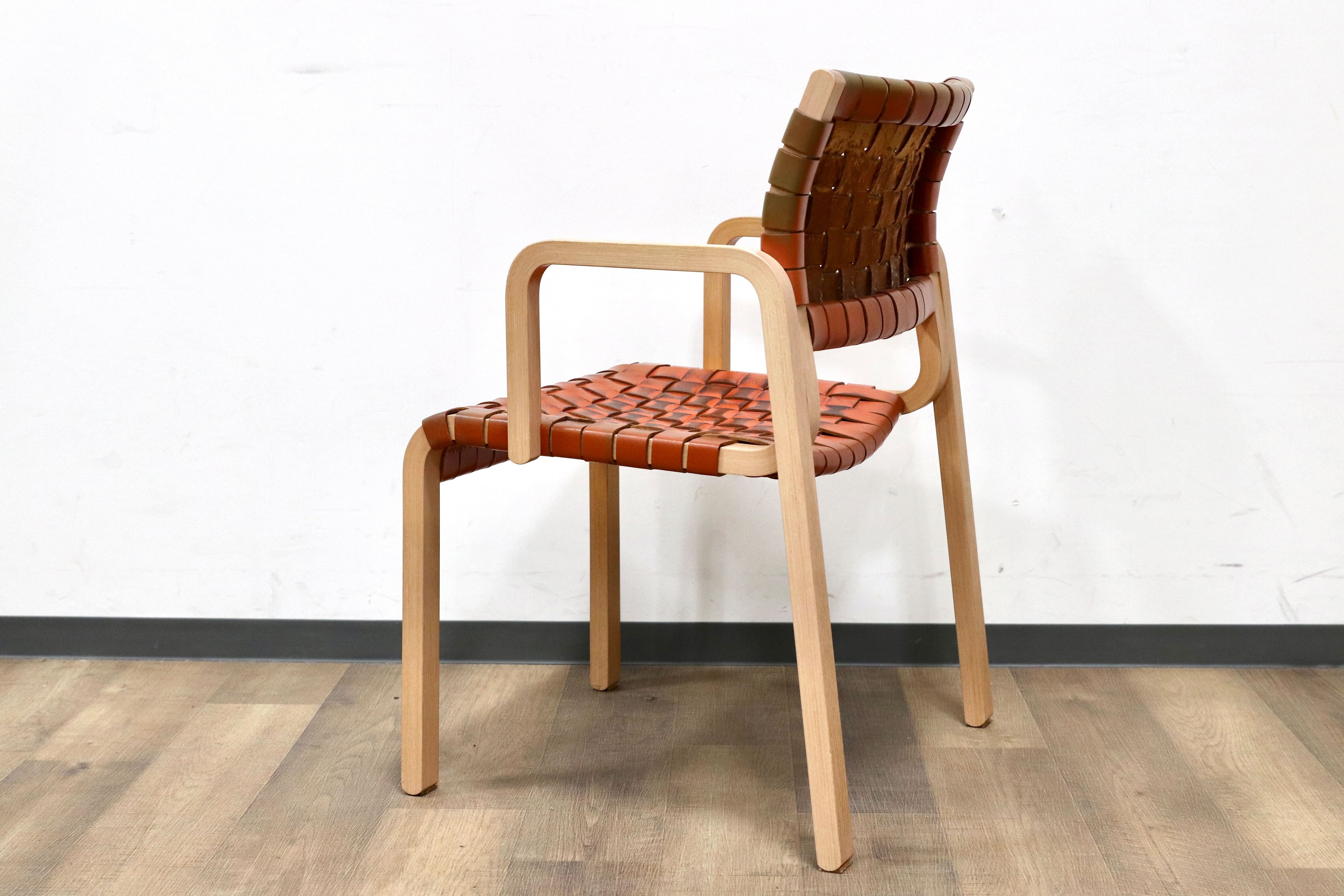 GMGN514B○arflex / アルフレックス NTチェア アームチェア 椅子 革張り 川上元美 イタリア モダン ヴィンテージ 人気モデル 定価約16.3万