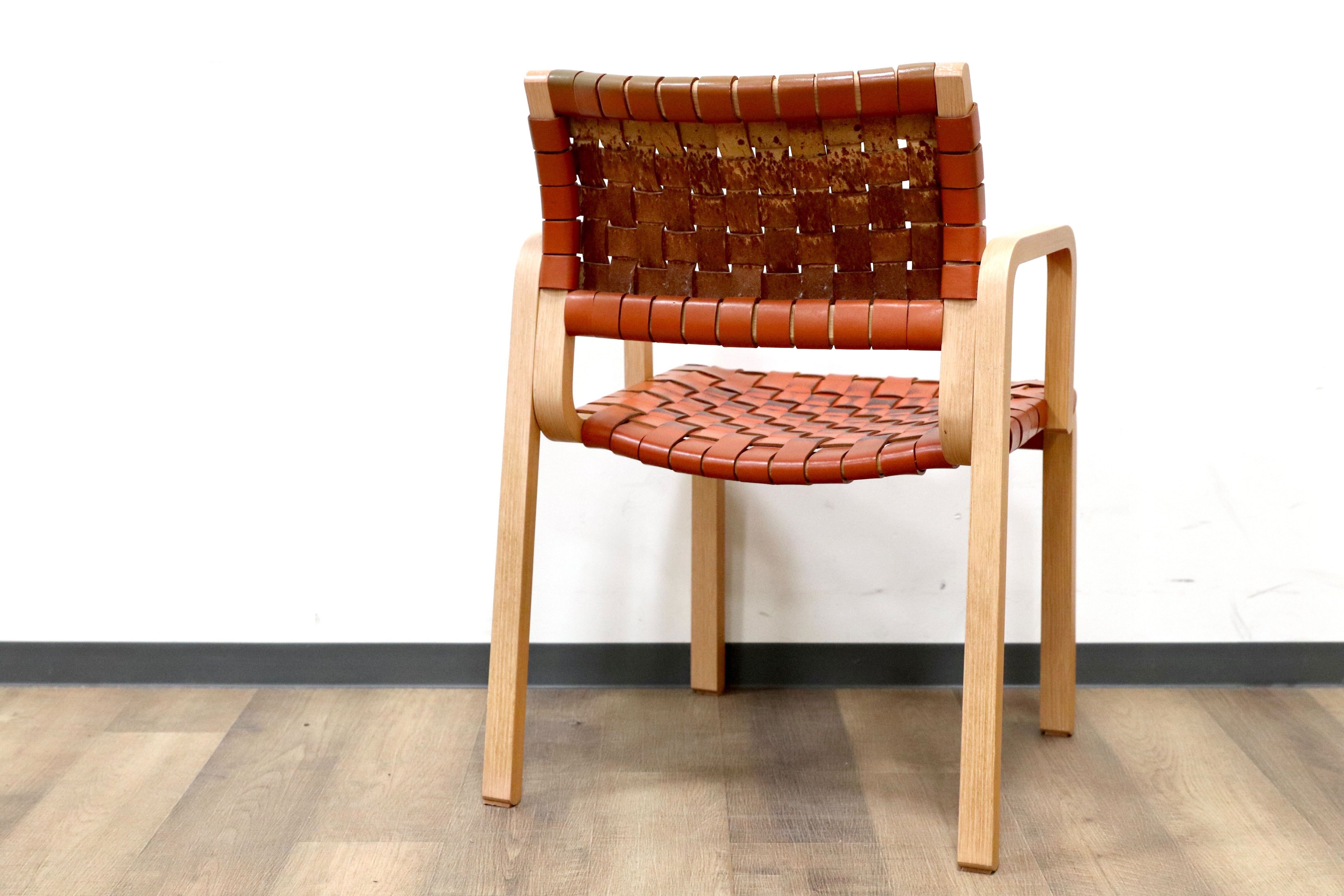 GMGN514B○arflex / アルフレックス NTチェア アームチェア 椅子 革張り 川上元美 イタリア モダン ヴィンテージ 人気モデル 定価約16.3万