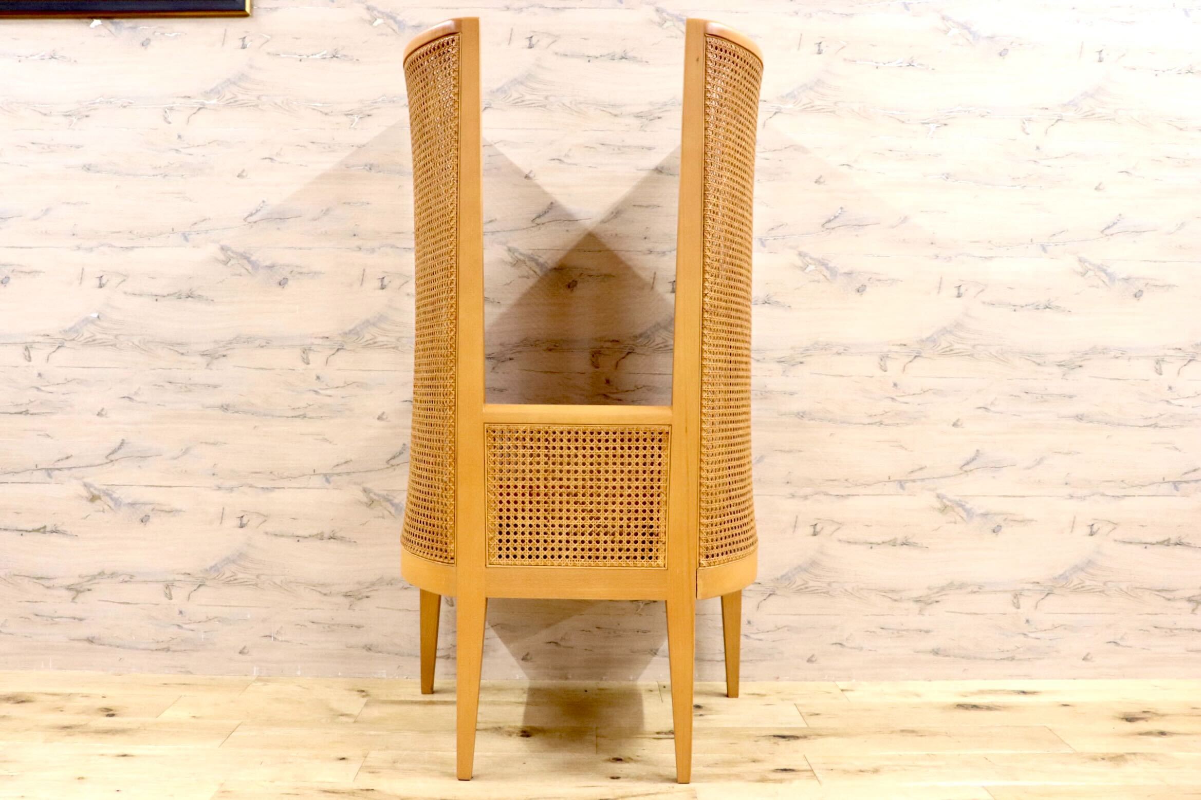 GMHO17○Hilton McConnico ヒルトンマッコニコ デザイナーズチェア ラウンジチェア 椅子 ハイバック ファブリック ラタン 籐 定価約60万