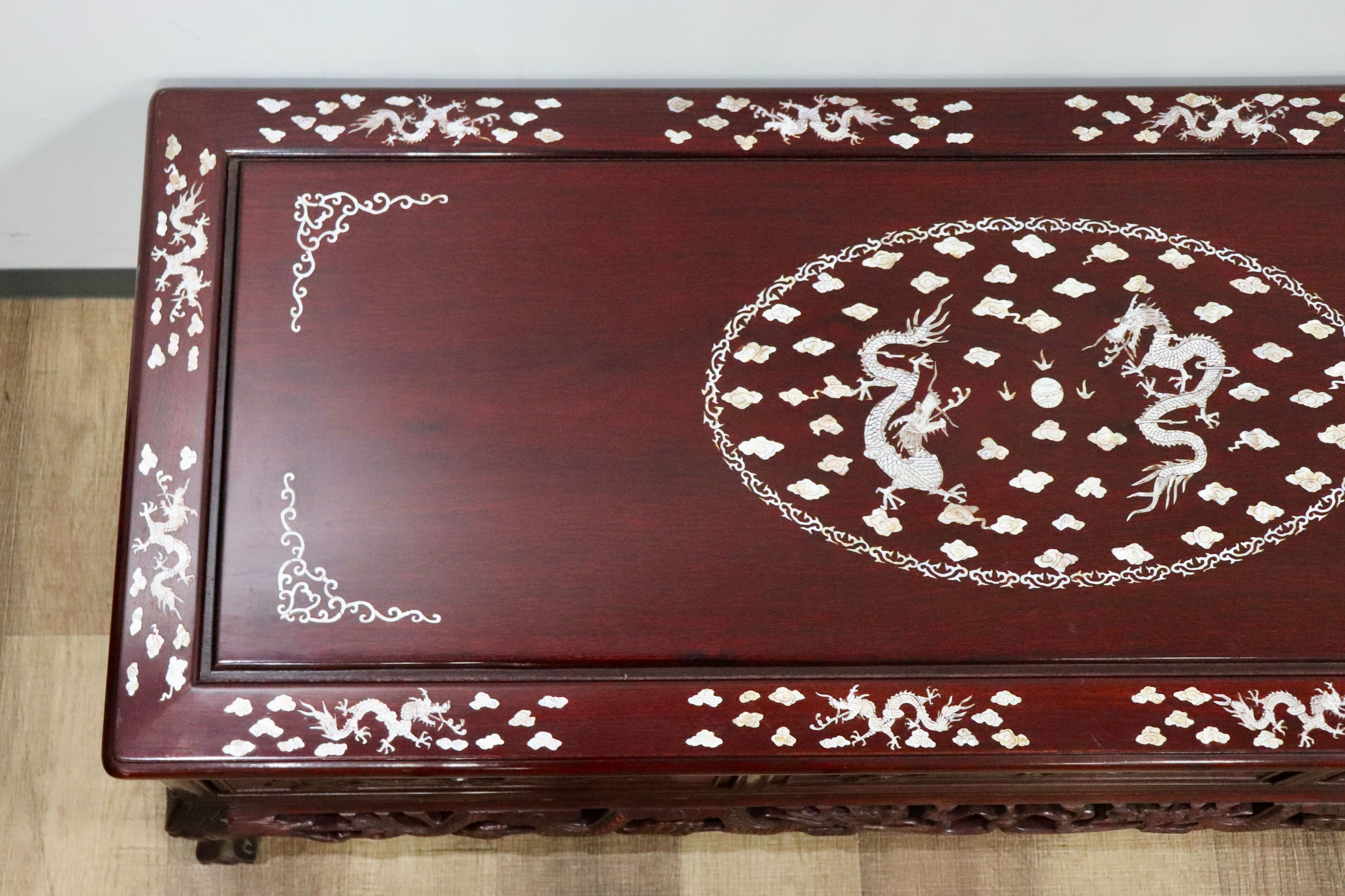 GMHK630〇センターテーブル リビングテーブル ローテーブル 引き出し 中国美術 朝鮮家具 唐木 彫刻 透かし彫り螺鈿細工 雲龍 雲竜