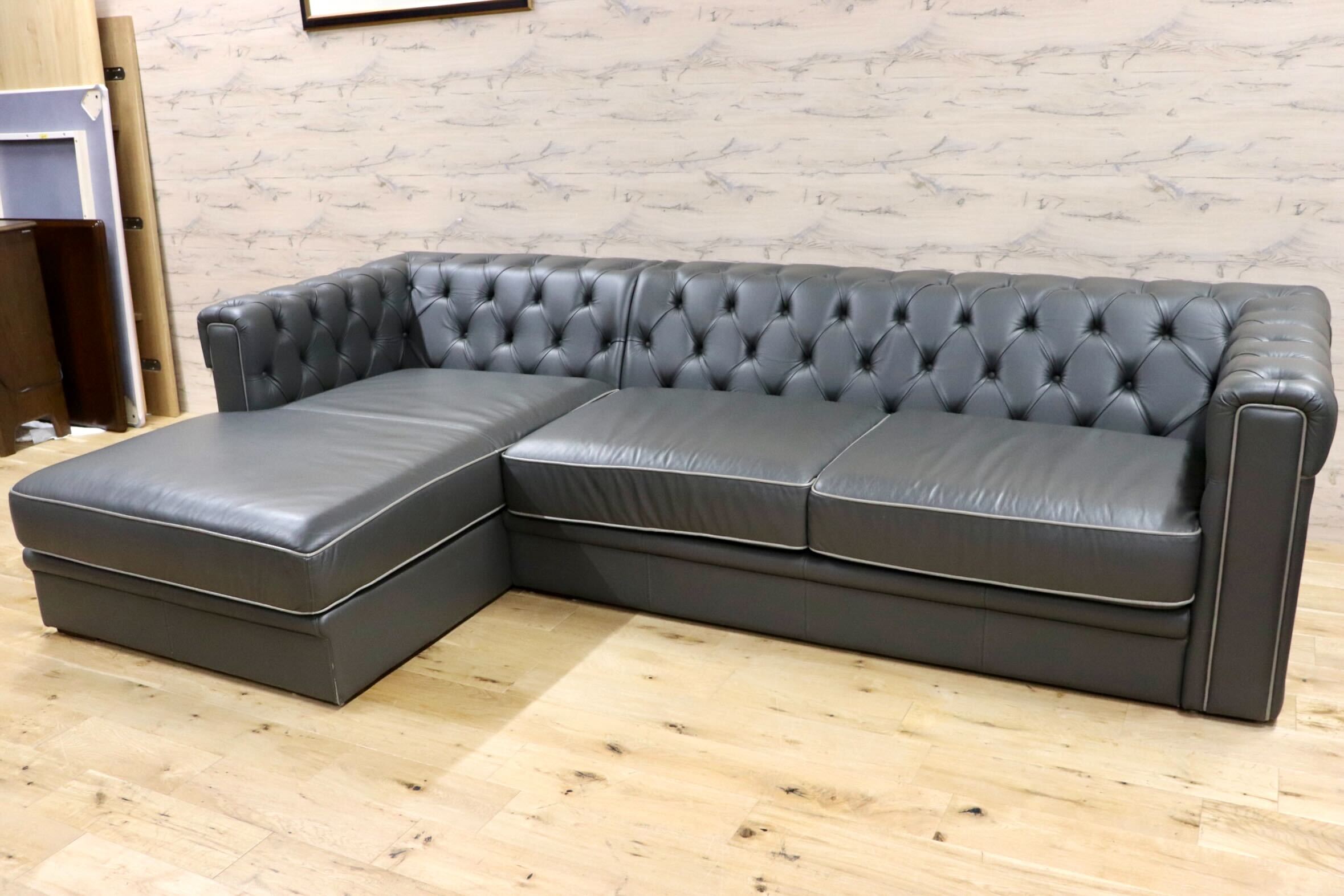 GMHO13○TOYO KITCHEN STYLE / トーヨーキッチンスタイル ラ・シェーナ カウチソファ 3人掛けソファ レザー グレー モダン 約55万 展示品