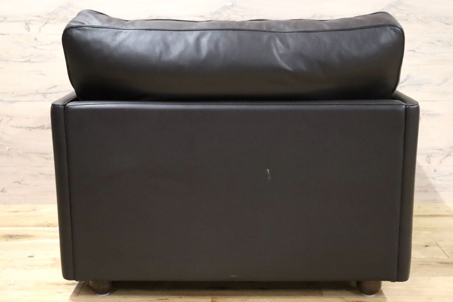 GMHN201B○PoltronaFrau / ポルトローナフラウ 1人掛けソファ シングルソファ イタリア製 総革 ダークブラウン IDC大塚家具 定価約150万