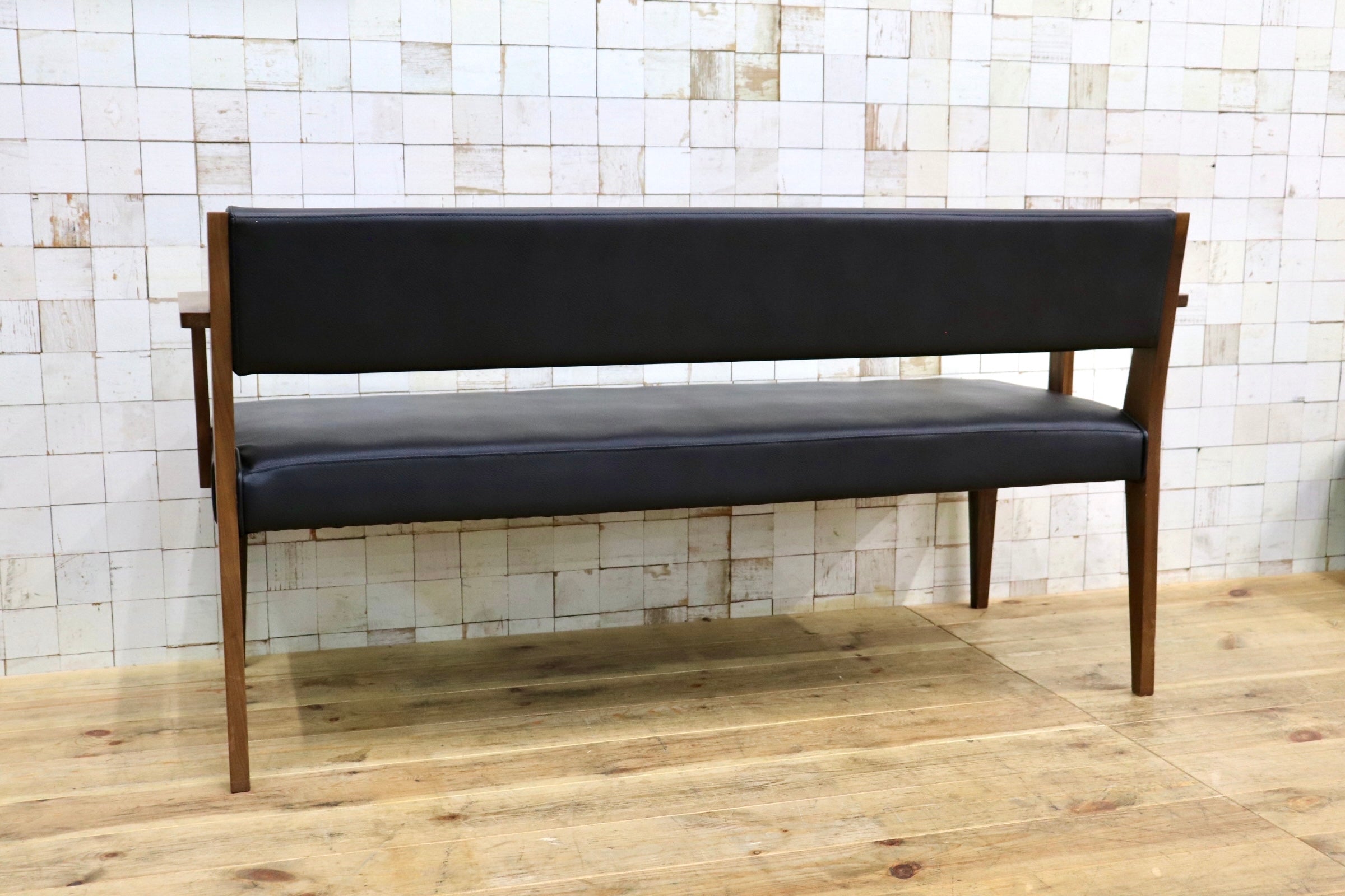 GMJS221A〇関家具 CAIN / カイン 椅子 モダン ブラック ウォールナット ダイニングチェア 木製 ダイニングベンチ 3人掛け 定価約8.7万