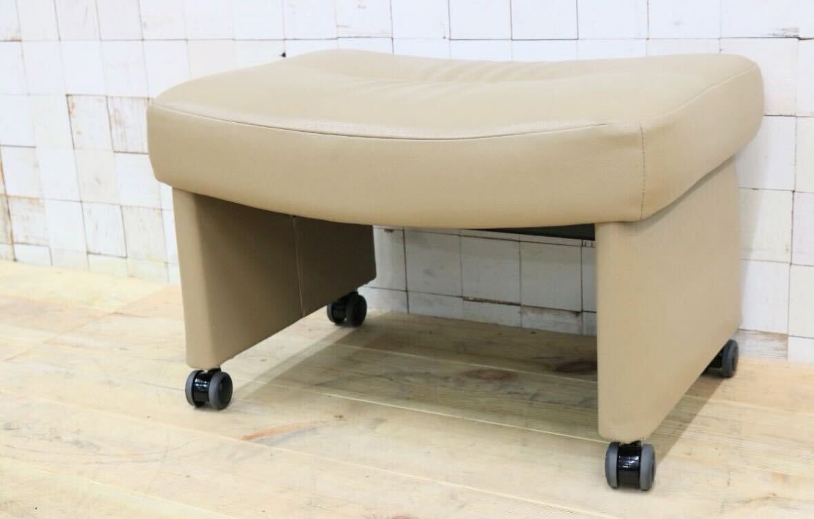 GMEH2K○karimoku / カリモク XU4206 オットマン フットスツール キャスター付き ソフトレザー 定価約4.2万