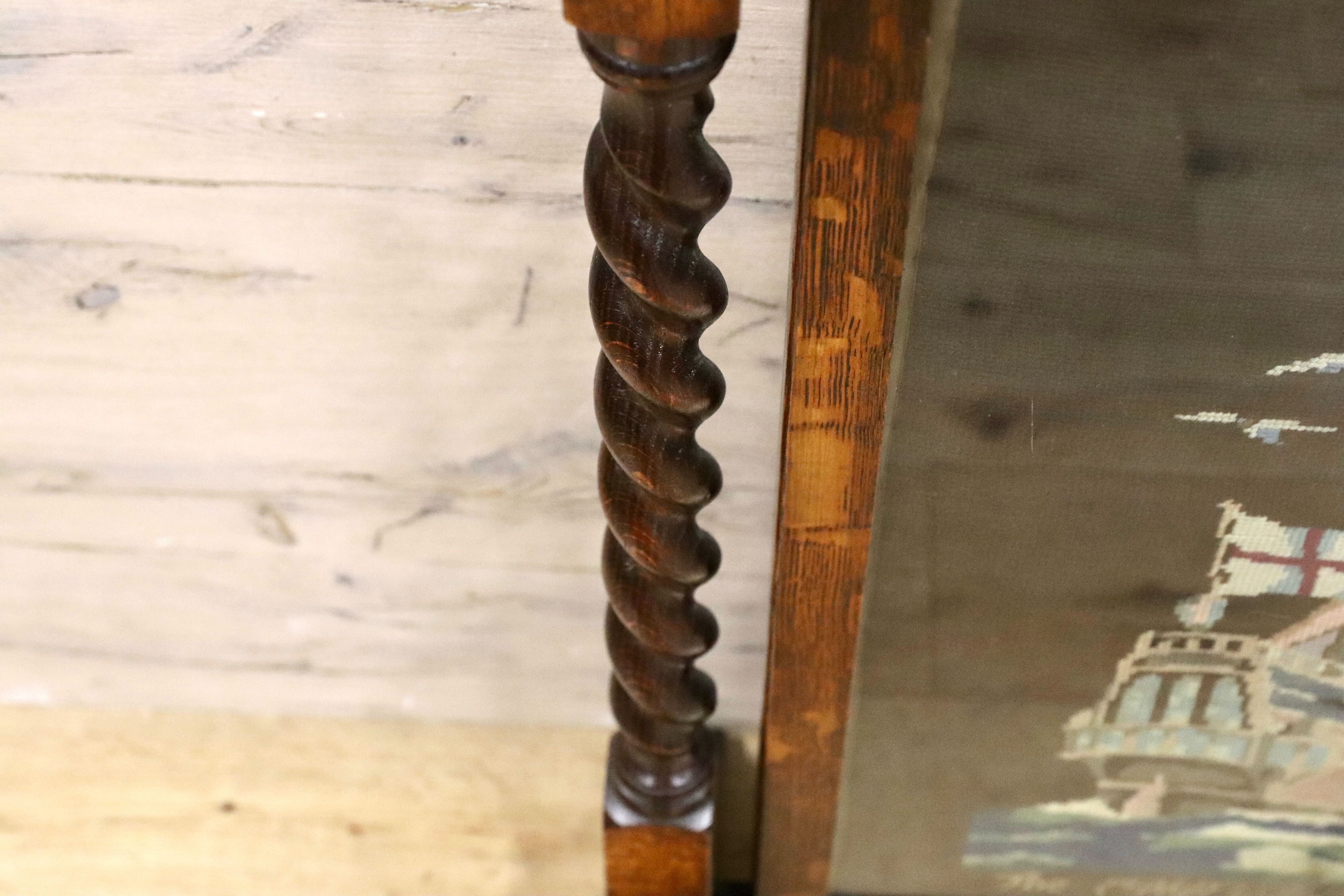 GMFK709○英国 イギリス 西洋 アンティーク ツイストファイヤースクリーン オーク材 クラシック 目隠し インテリア 刺繍 オブジェ 希少