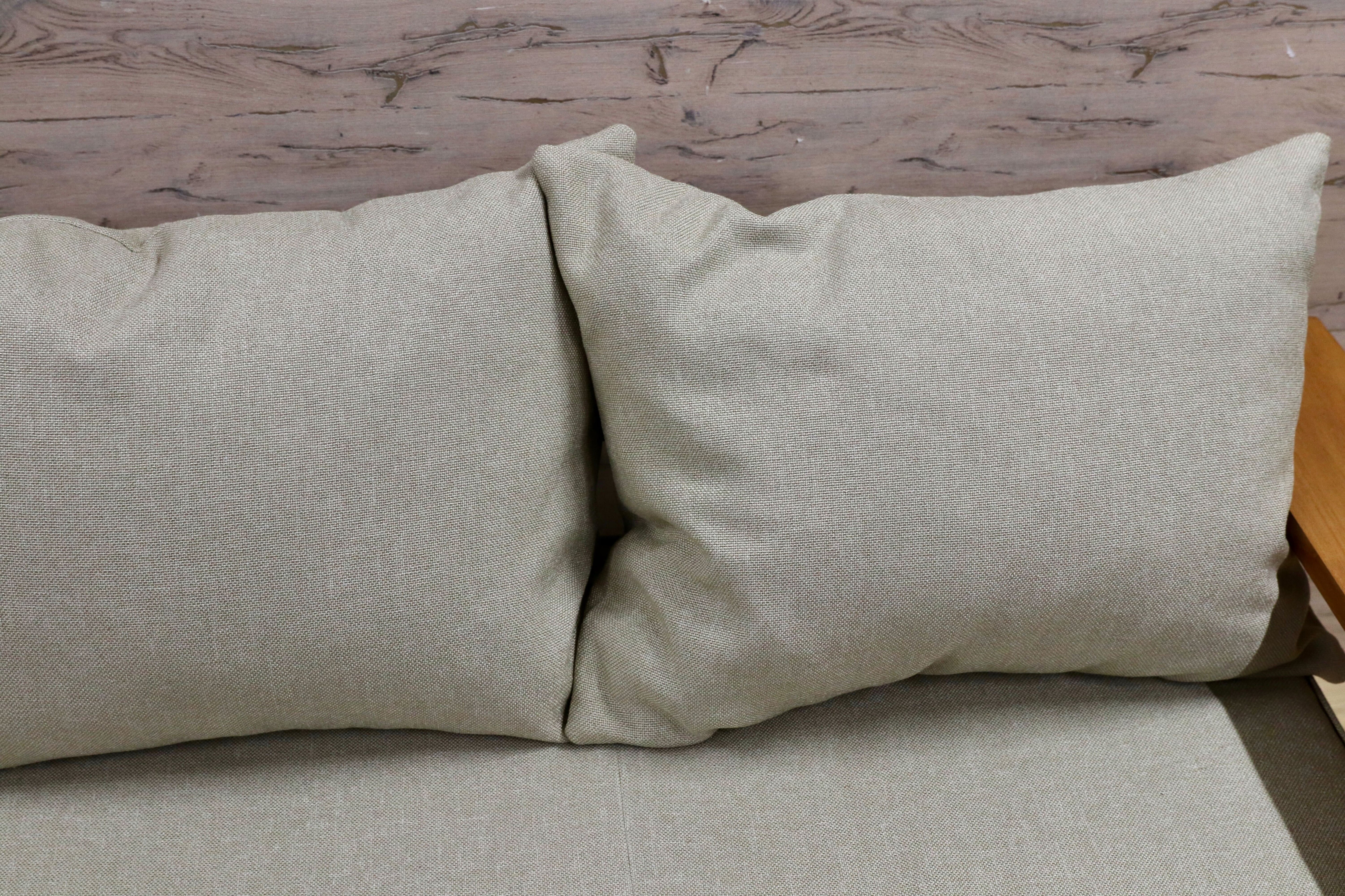 GMIH349○unico / ウニコ BREATH ブレス 3人掛けソファ トリプルソファ チーク無垢材 廃盤 人気シリーズ 北欧ヴィンテージスタイル 稀少