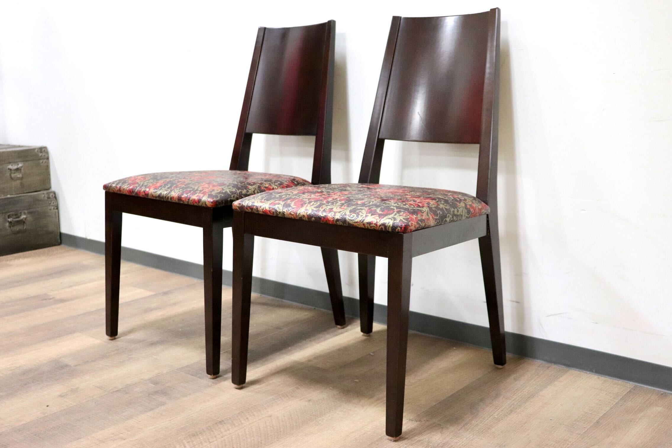 GMHH21F○CRES ダイニングチェア 椅子 2脚セット 食卓椅子 アームレスチェア 木製 合皮 ボタニカル モダン レトロ 店舗 カフェ 喫茶 美品