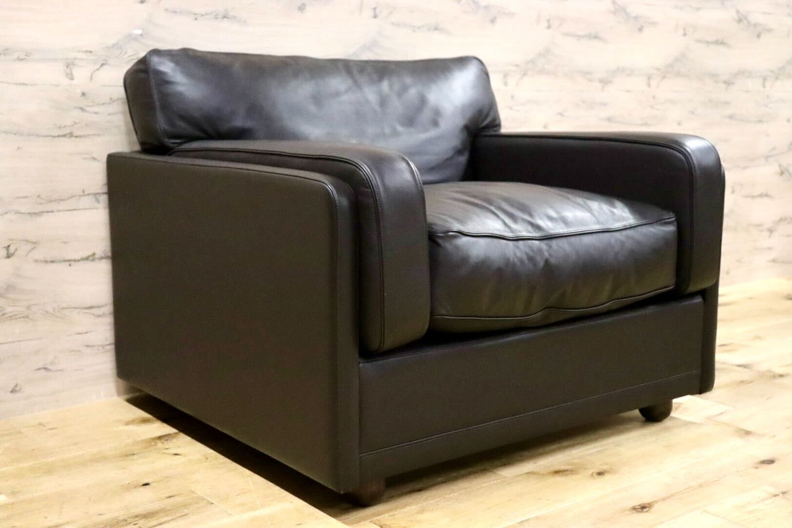 GMHN201D○PoltronaFrau / ポルトローナフラウ 1人掛けソファ シングルソファ イタリア製 総革 ダークブラウン IDC大塚家具 定価約150万