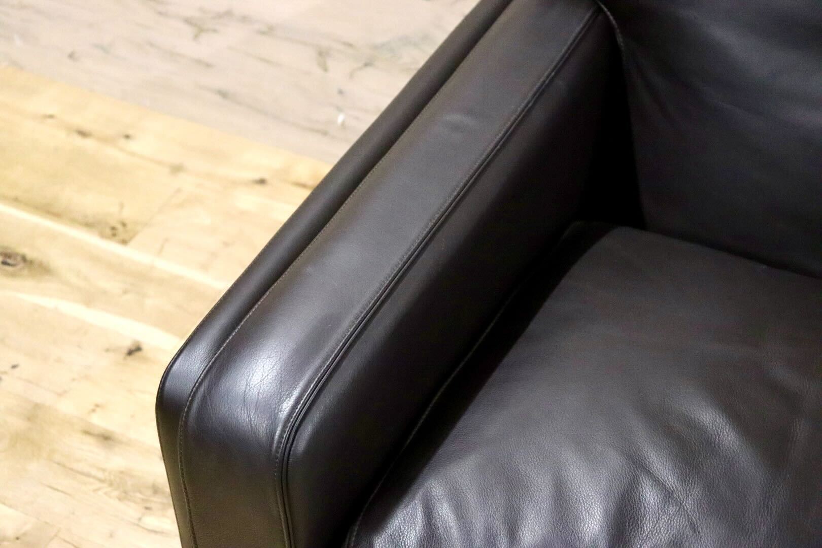 GMHN201D○PoltronaFrau / ポルトローナフラウ 1人掛けソファ シングルソファ イタリア製 総革 ダークブラウン IDC大塚家具 定価約150万