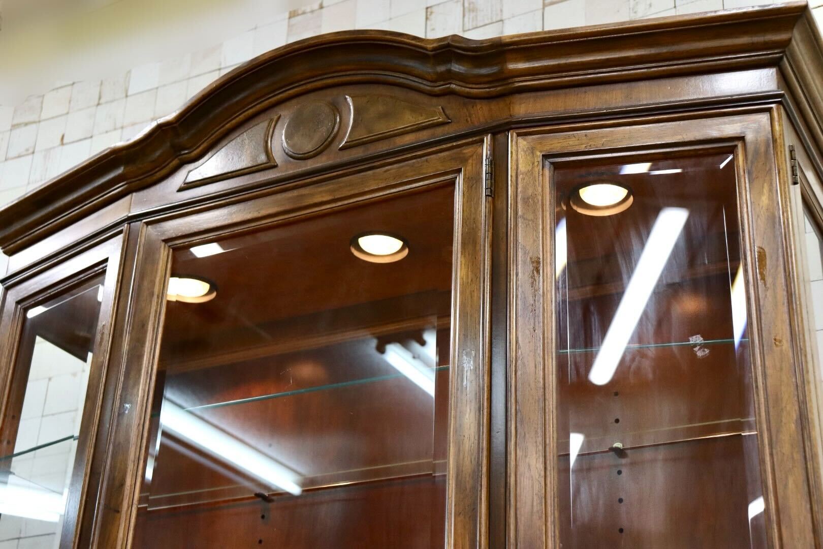 GMHS38○DREXEL HERITAGE / ドレクセルヘリテイジ TRYON MANOR トライオンメナー 飾り棚 キャビネット クラシック 定価約120万