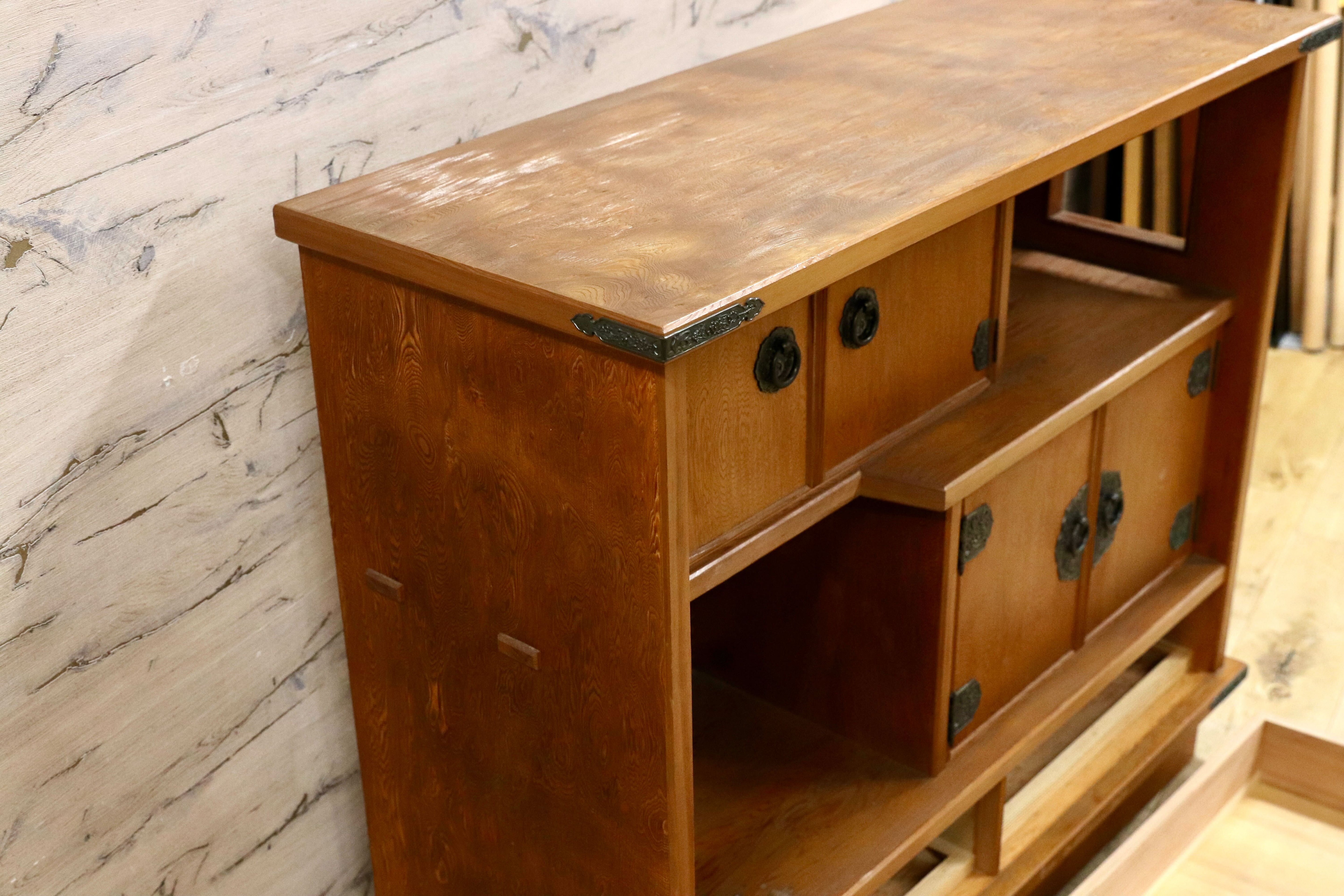 GMIH386○世界遺産屋久杉 茶棚 サイドボード リビングボード 飾り棚 シェルフ ラック 和家具 和モダン レトロ アンティーク 古民家