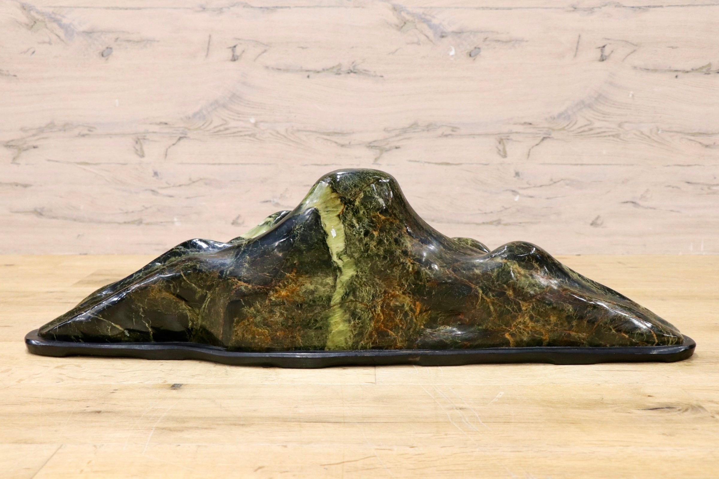 GMJO72N○天然石 飾石 「連峰景」 水石 置物 専用台座付き オブジェ インテリア