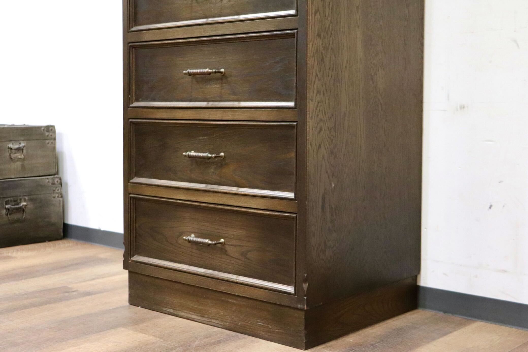 GMHK858○神戸家具 洋家具 7段チェスト 整理箪笥 収納家具 彫刻 鉄金具 オーク材 クラシカル 和製ヴィンテージ アンティーク 検)永田良介