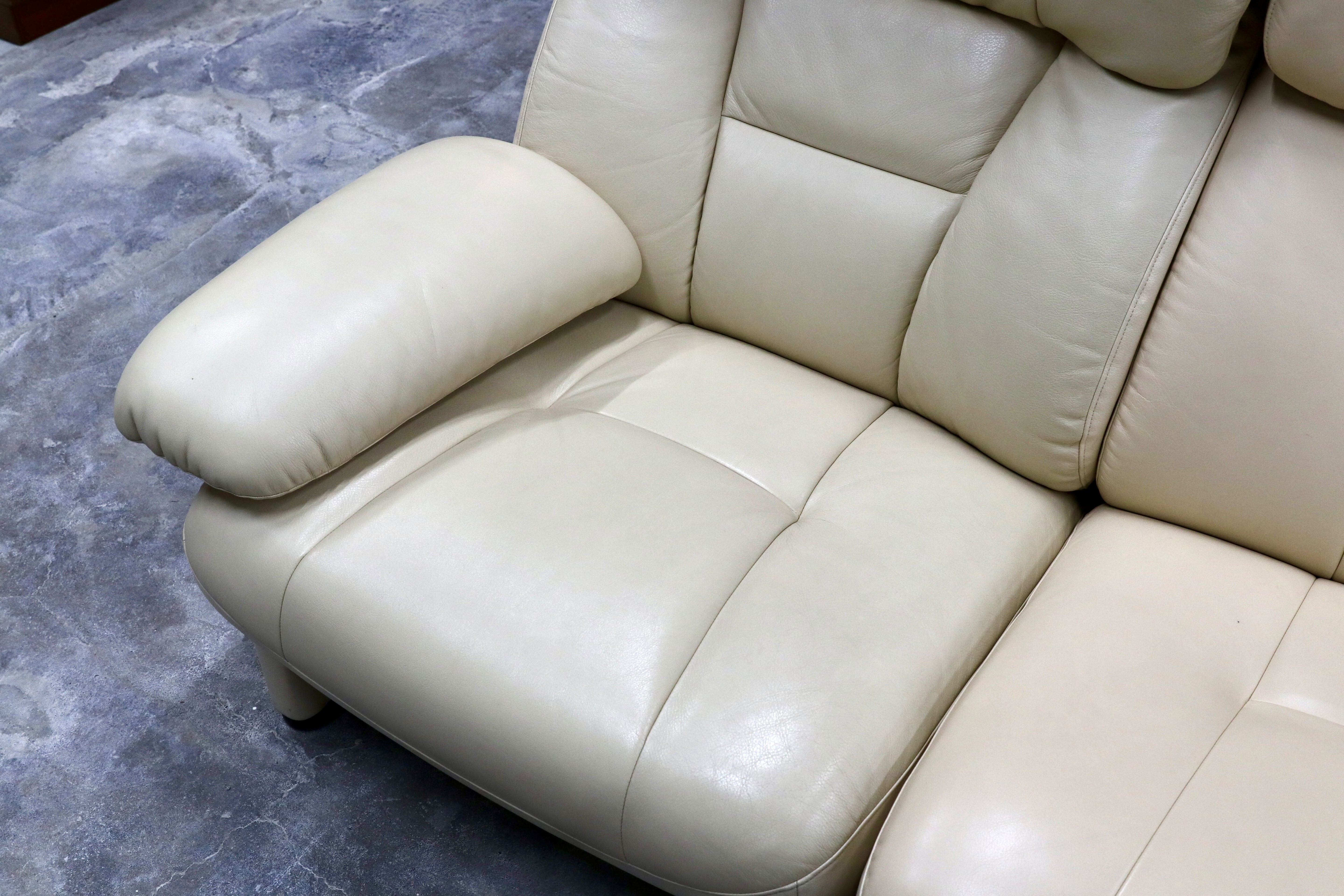 GMHK627A○karimoku / カリモク リクライナーソファ 3人掛けソファ トリプルソファ アイボリー レザー 国産家具