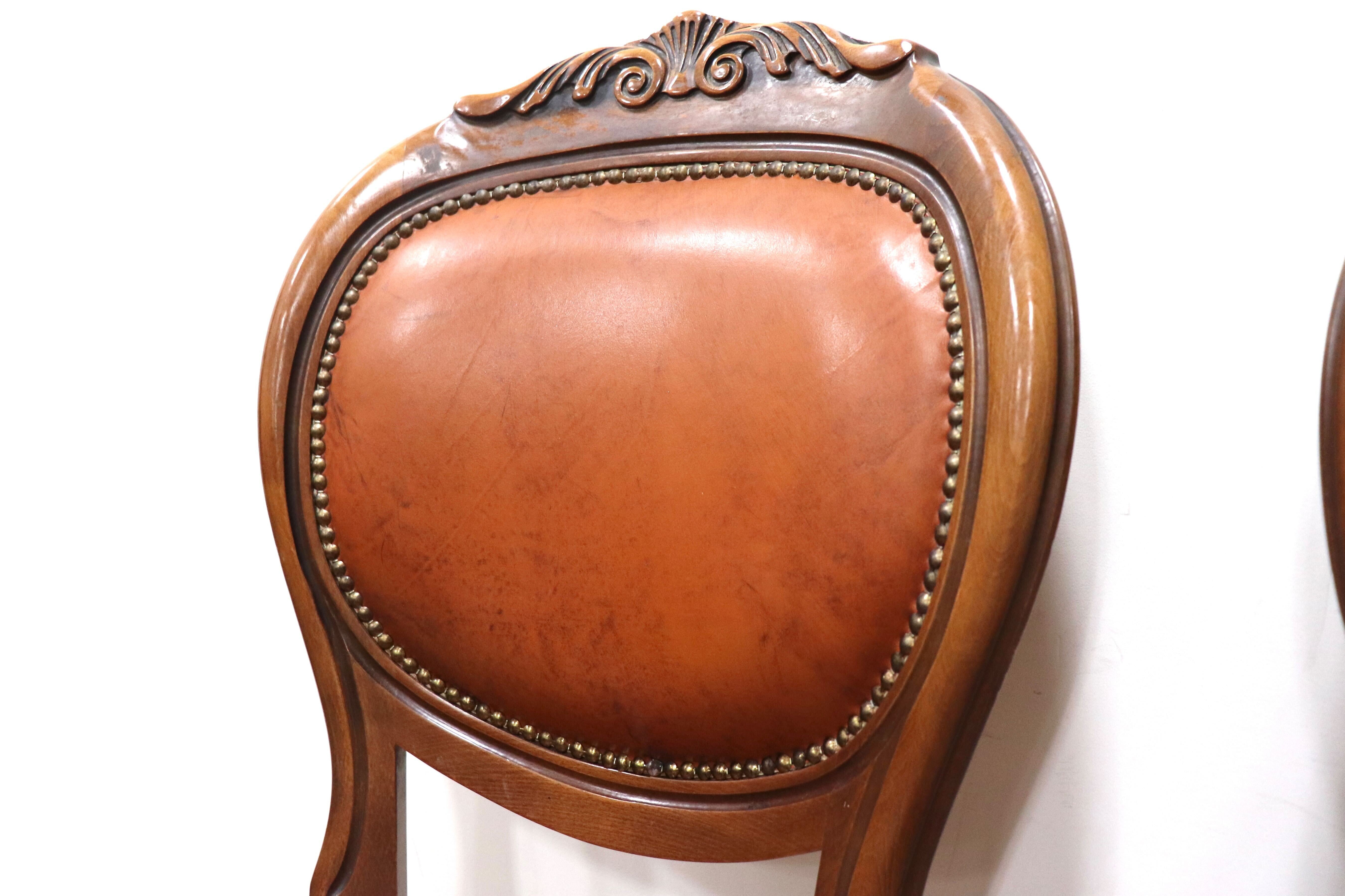 GMHS96C○イタリア製 ダイニングチェア 椅子 2脚セット 革張り クラシック エレガント ロココ調 鋲打ち ヨーロピアン 定価約12万