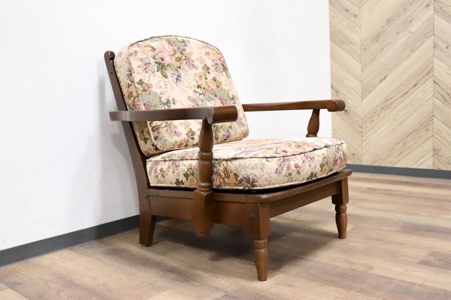 GMGS299E○KOSUGA / コスガ 1人掛けソファ シングルソファ アームチェア 椅子 木製 ファブリック 花柄 オーク材 カントリー エレガント