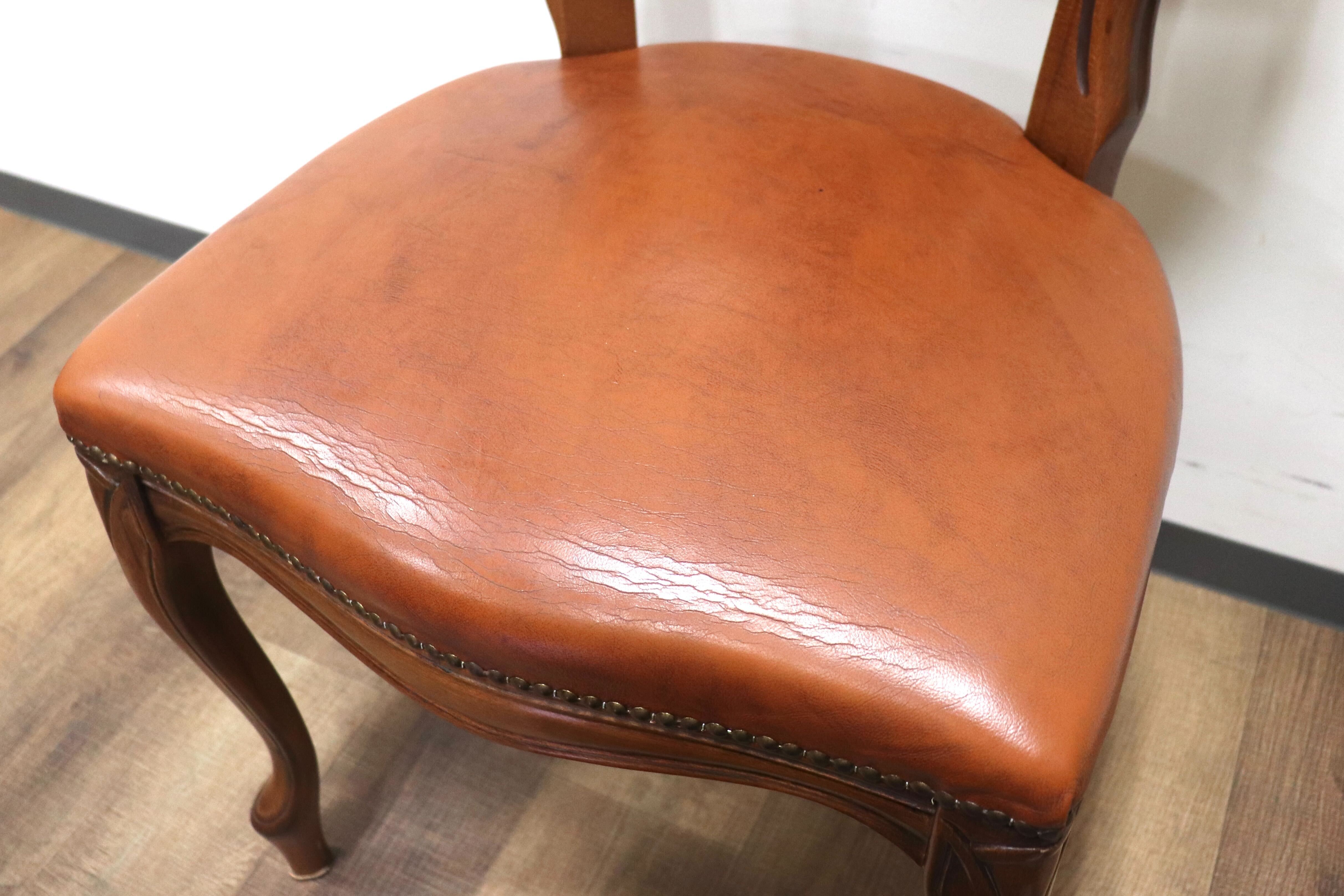 GMHS96C○イタリア製 ダイニングチェア 椅子 2脚セット 革張り クラシック エレガント ロココ調 鋲打ち ヨーロピアン 定価約12万