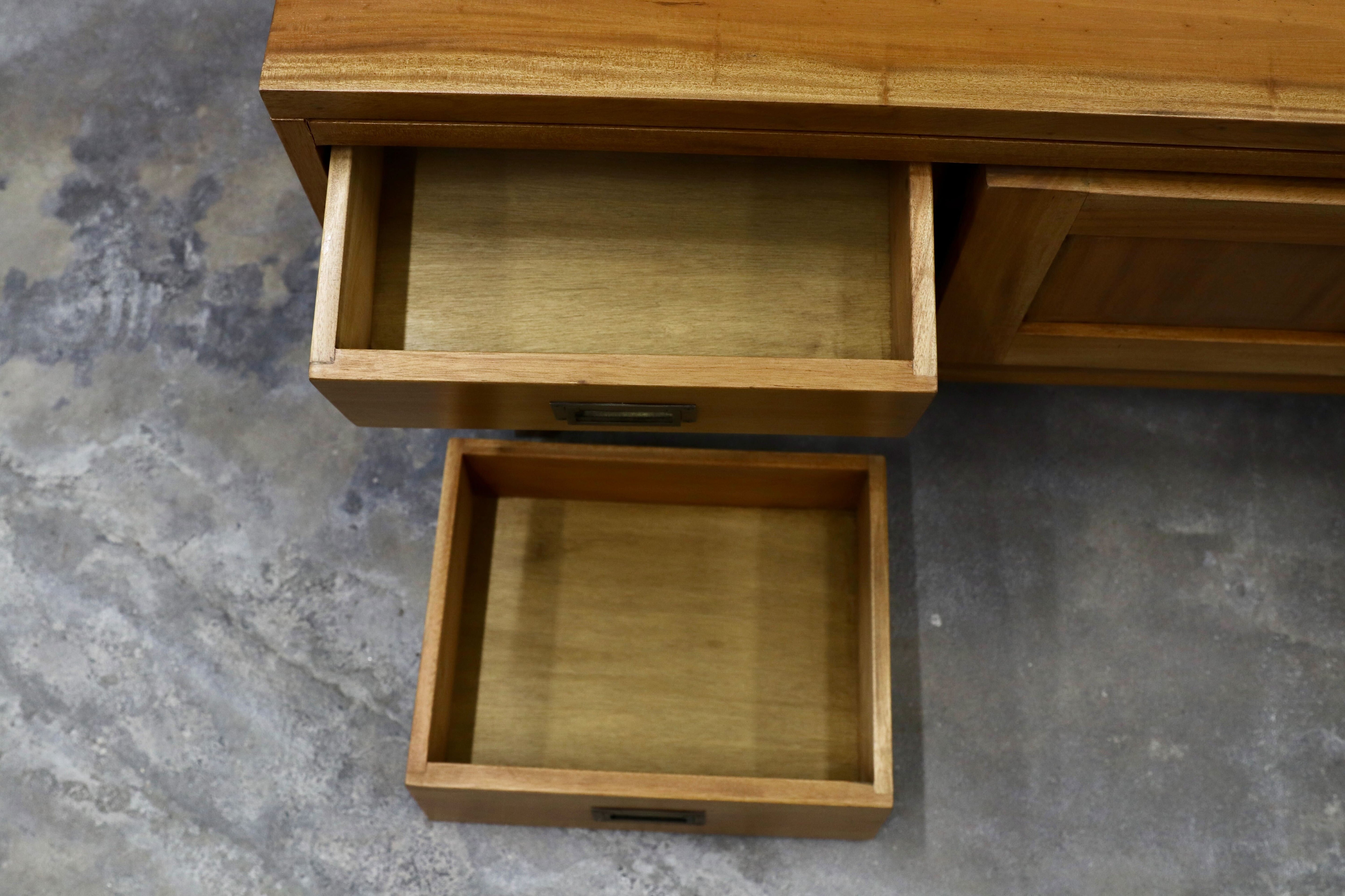 GMIK347○北欧スタイル アンティーク調 テレビボード TVボード AVボード ローボード サイドボード マホガニー材