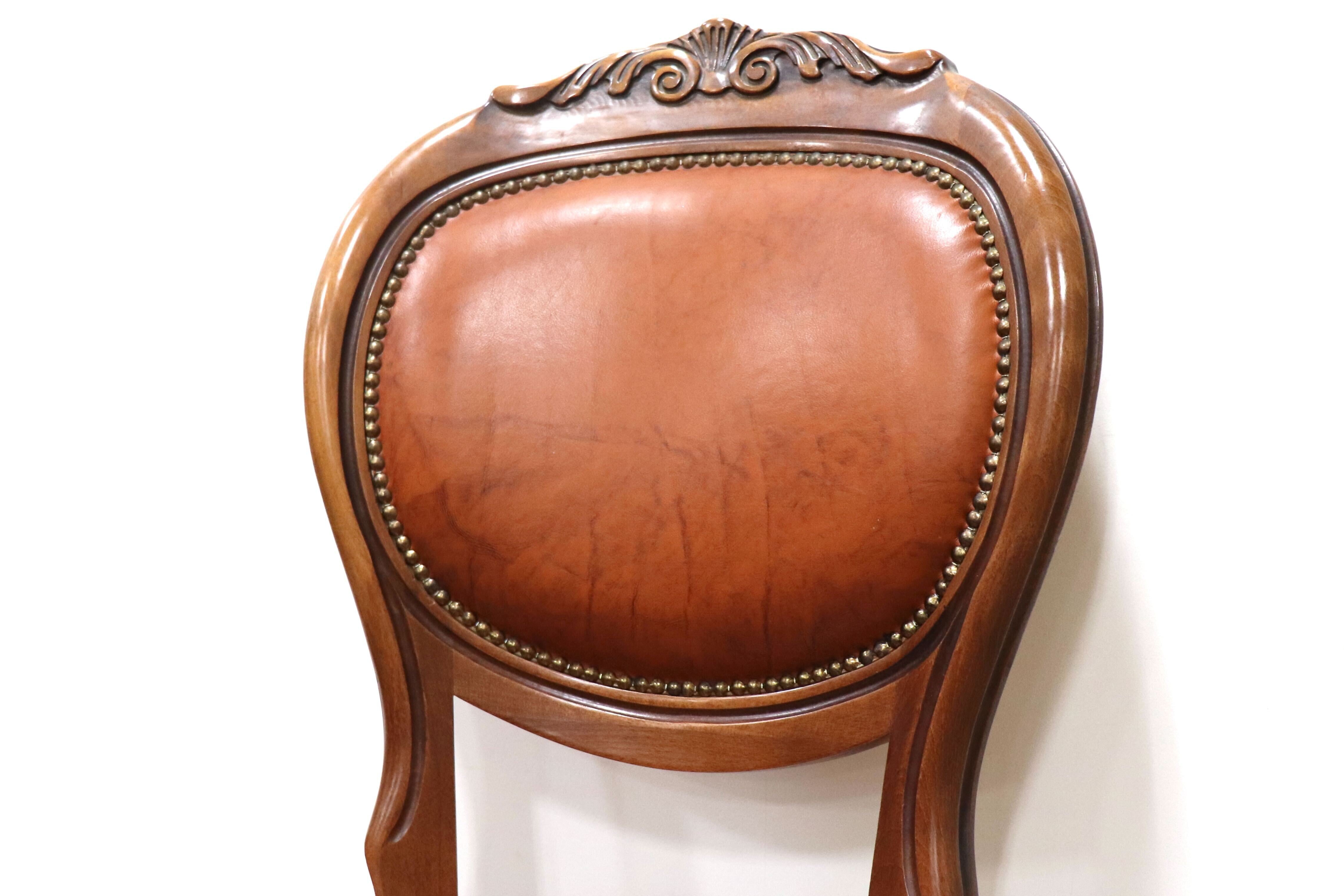 GMHS96D○イタリア製 ダイニングチェア 椅子 2脚セット 革張り クラシック エレガント ロココ調 鋲打ち ヨーロピアン 定価約12万