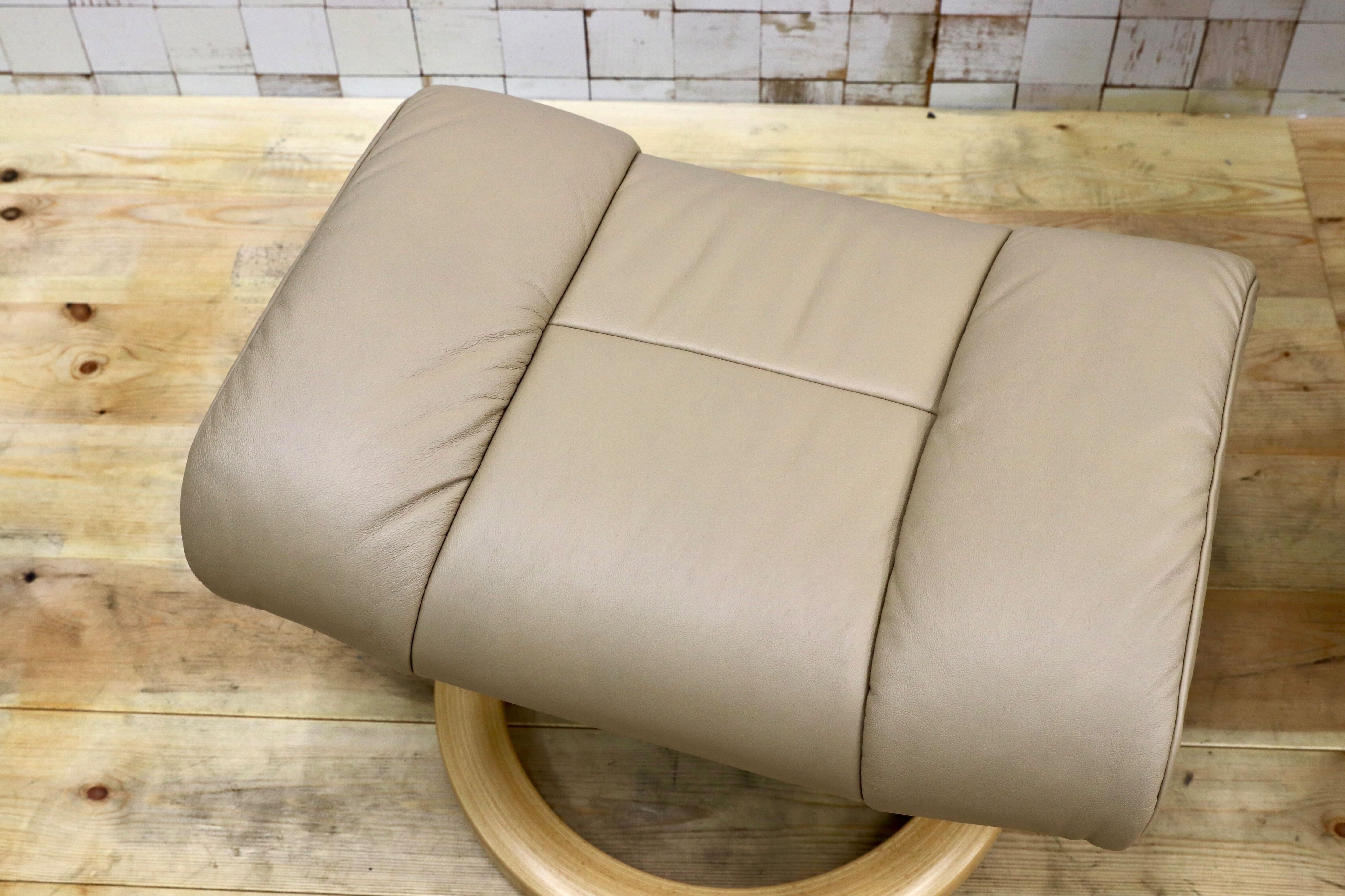 GMHK607○EKORNES / エコーネス RENO レノ Sサイズ ベージュ 北欧 ノルウェー リクライニングチェア 本革 椅子 約38.5万