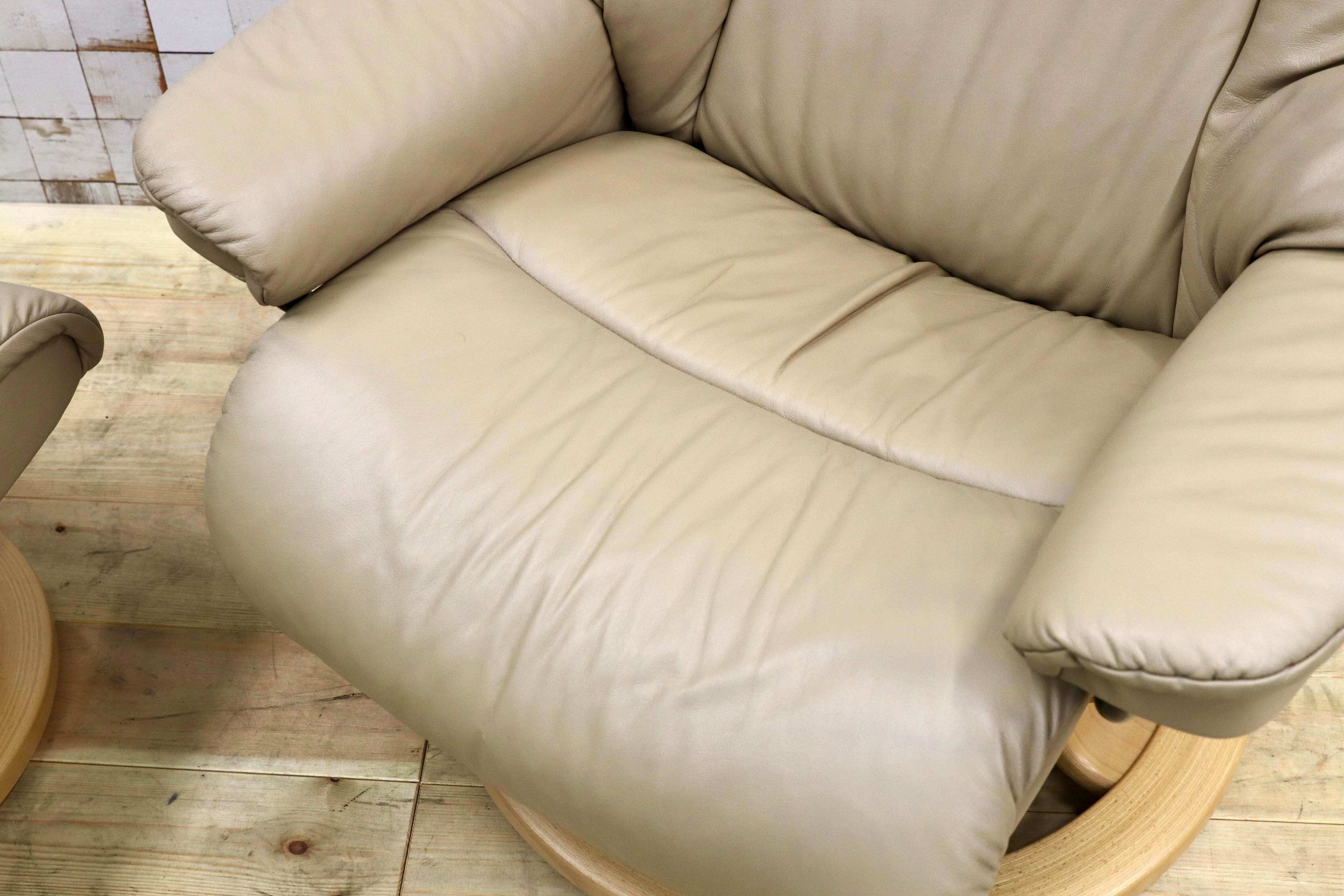 GMHK607○EKORNES / エコーネス RENO レノ Sサイズ ベージュ 北欧 ノルウェー リクライニングチェア 本革 椅子 約38.5万