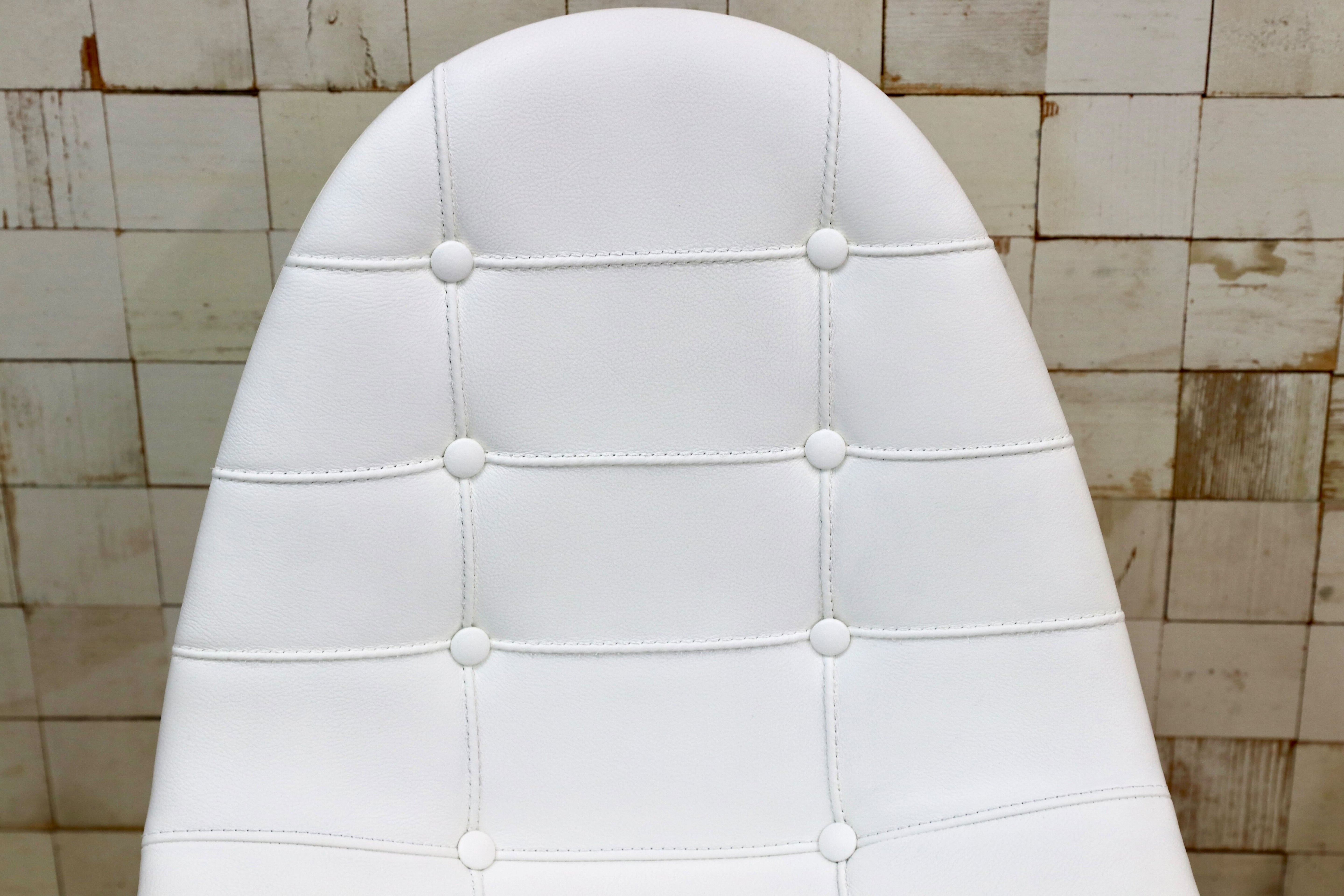 GMIS177○Cassina / カッシーナ CAPRICE カプリス ダイニングチェア 椅子 白 レザー PHILIPPE STARCK フィリップ・スタルク 定価約46万