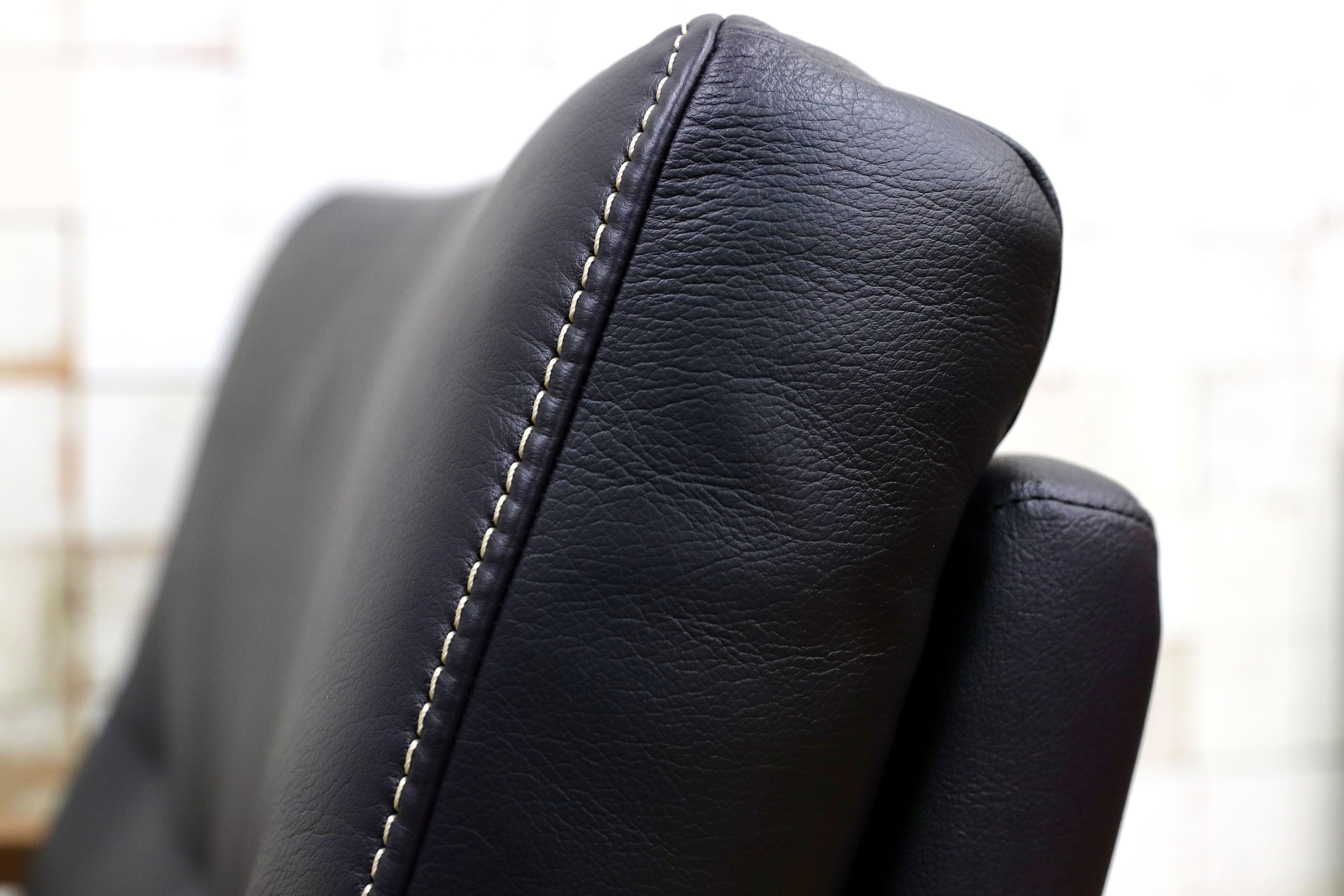 GMIS426A○karimoku / カリモク ZU16 1人掛けソファ シングルソファ アームチェア ウォールナット 本革 レザー ネイビー色 定価約16.7万