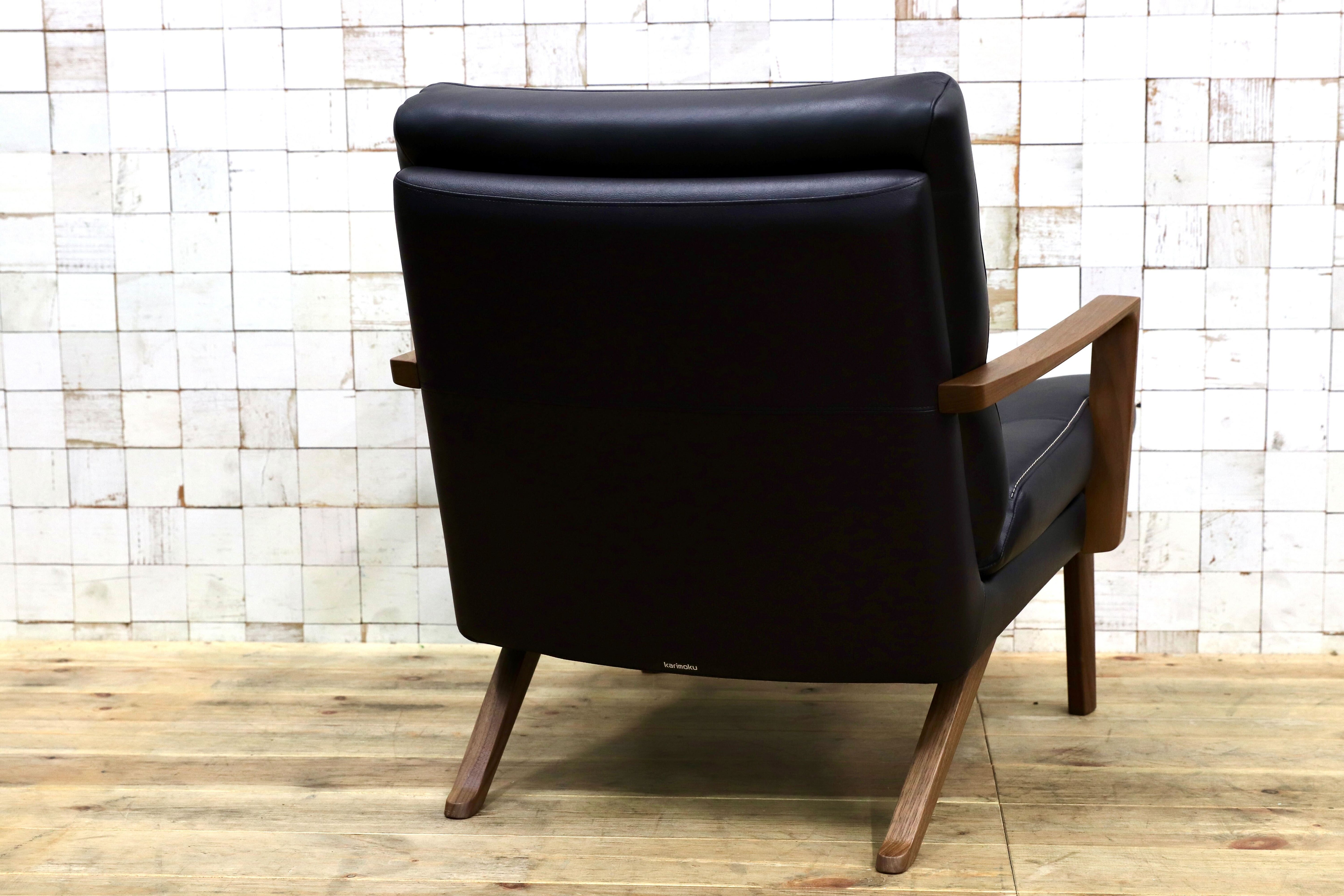 GMIS426B○karimoku / カリモク ZU16 1人掛けソファ シングルソファ アームチェア ウォールナット 本革 レザー ネイビー色 定価約16.7万