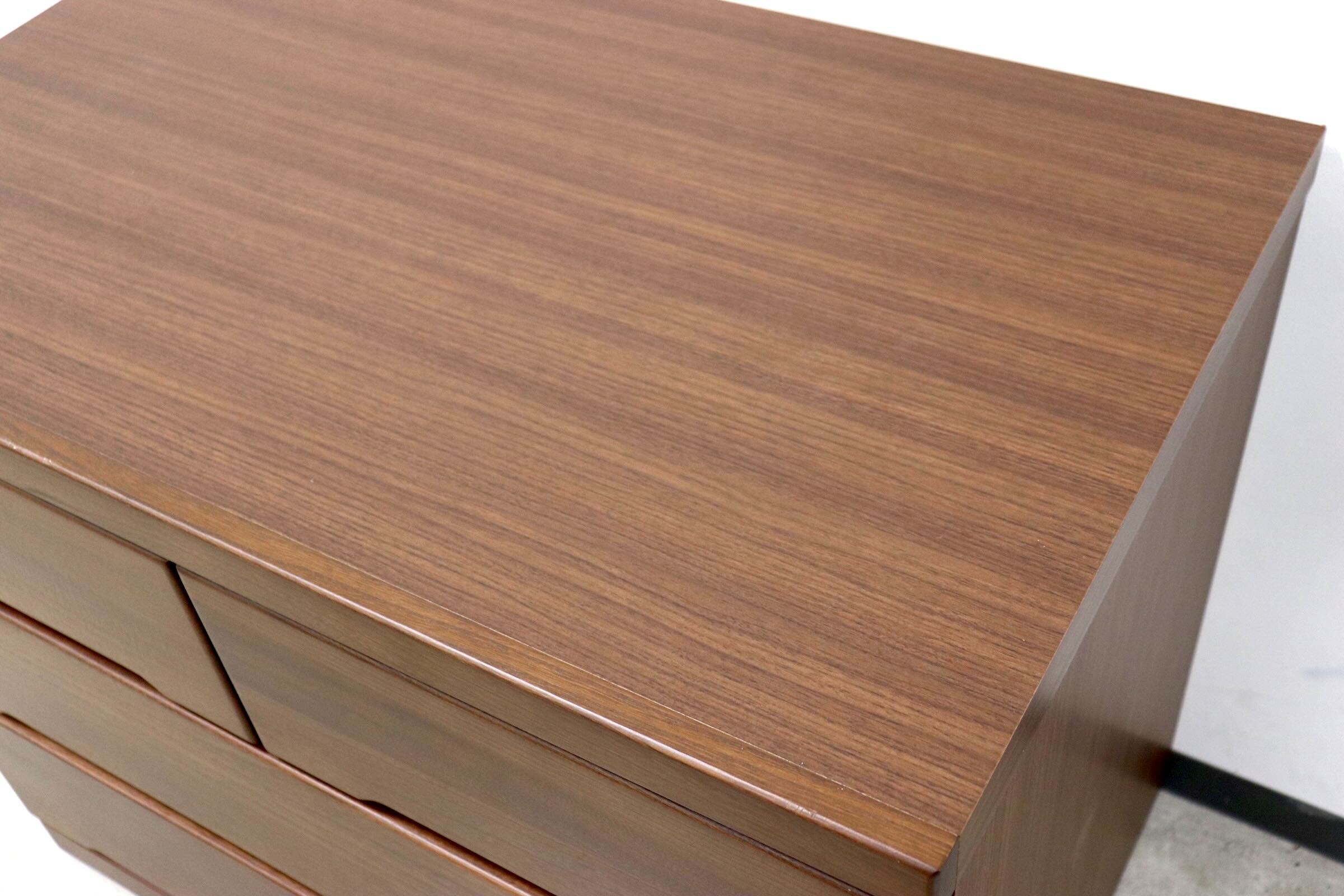 GMGN81B○SANYU furniture / 三友ファニチャー みずき 3段チェスト ローチェスト 洋服タンス キャスター付き ウォールナット色 定価5.2万