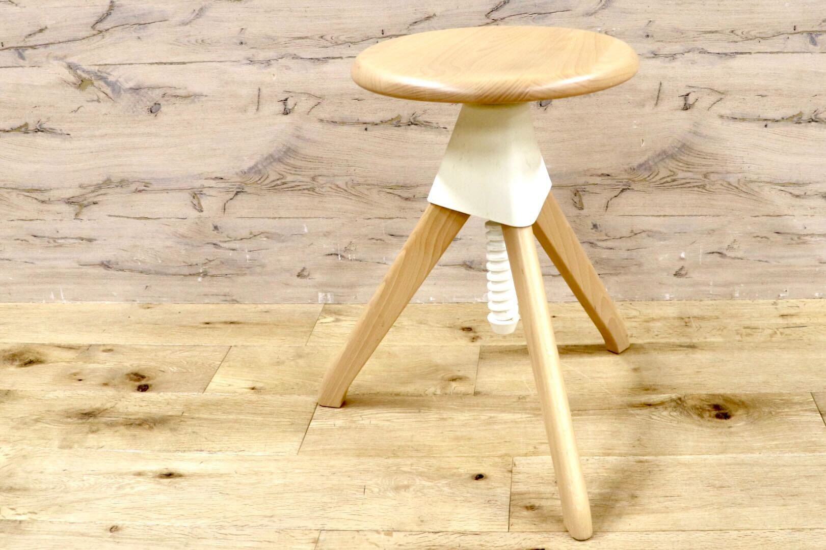 GMHK701○MAGIS / マジス スツール 椅子 ダイニングスツール 作業用スツール コンスタンティン・グルチッチ ビーチ材 イタリア定価約9.1万