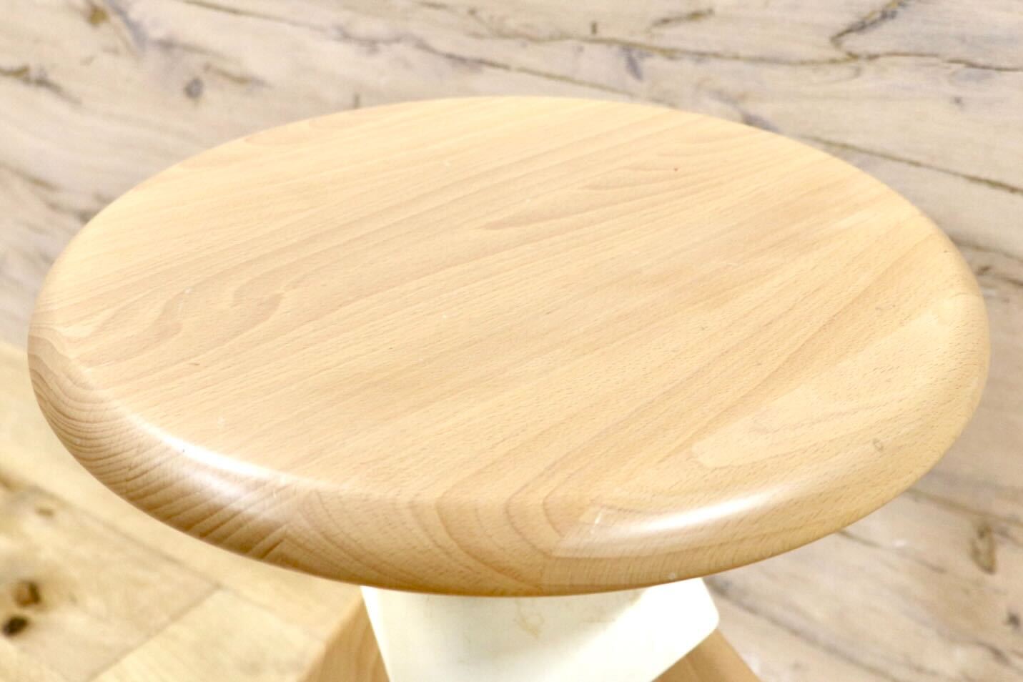 GMHK701○MAGIS / マジス スツール 椅子 ダイニングスツール 作業用スツール コンスタンティン・グルチッチ ビーチ材 イタリア定価約9.1万