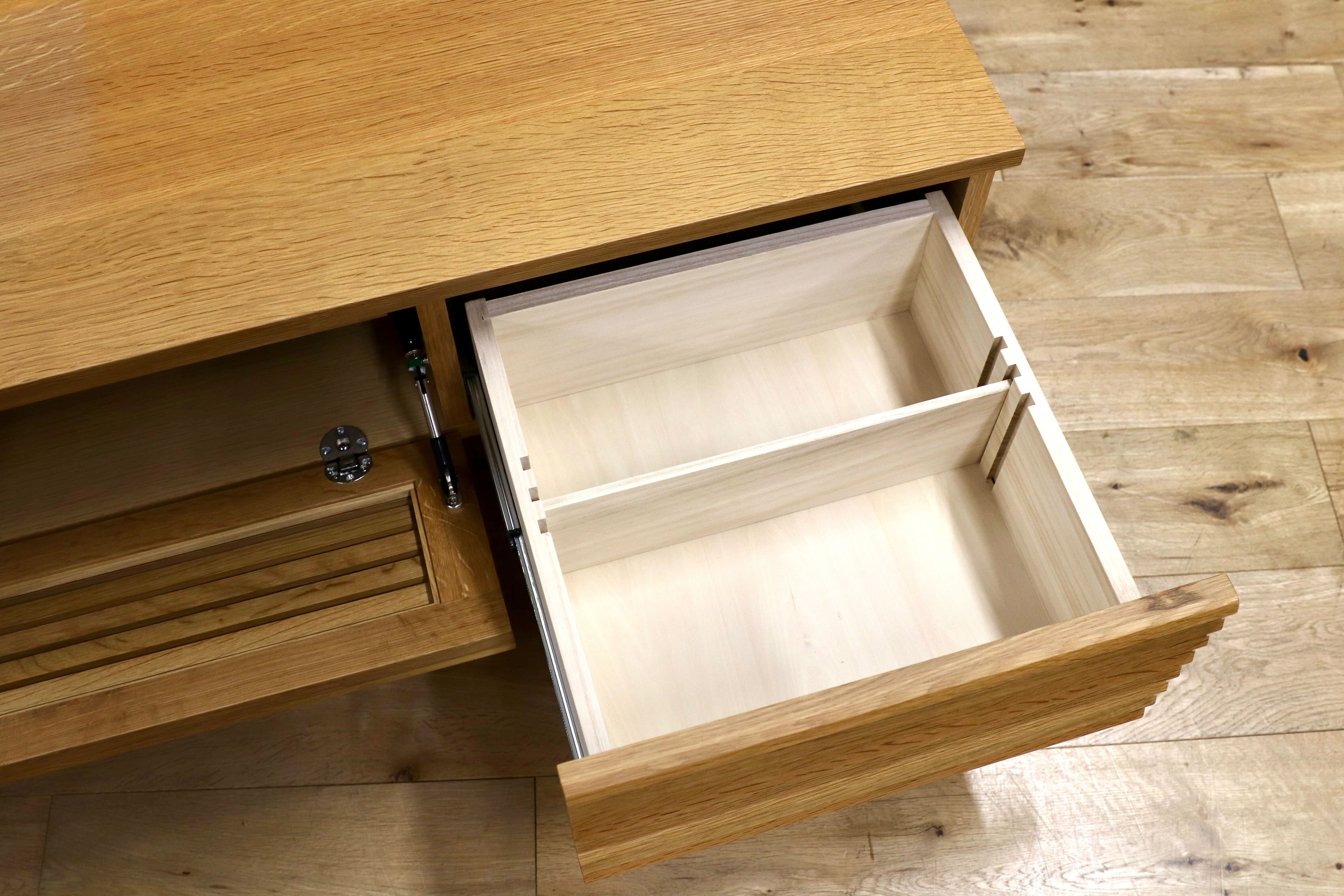 GMIS449C○飛騨産業 / HIDA キツツキ オーク材 テレビボード AVボード リビングボード 収納家具 定価約30万 モデルルーム展示品