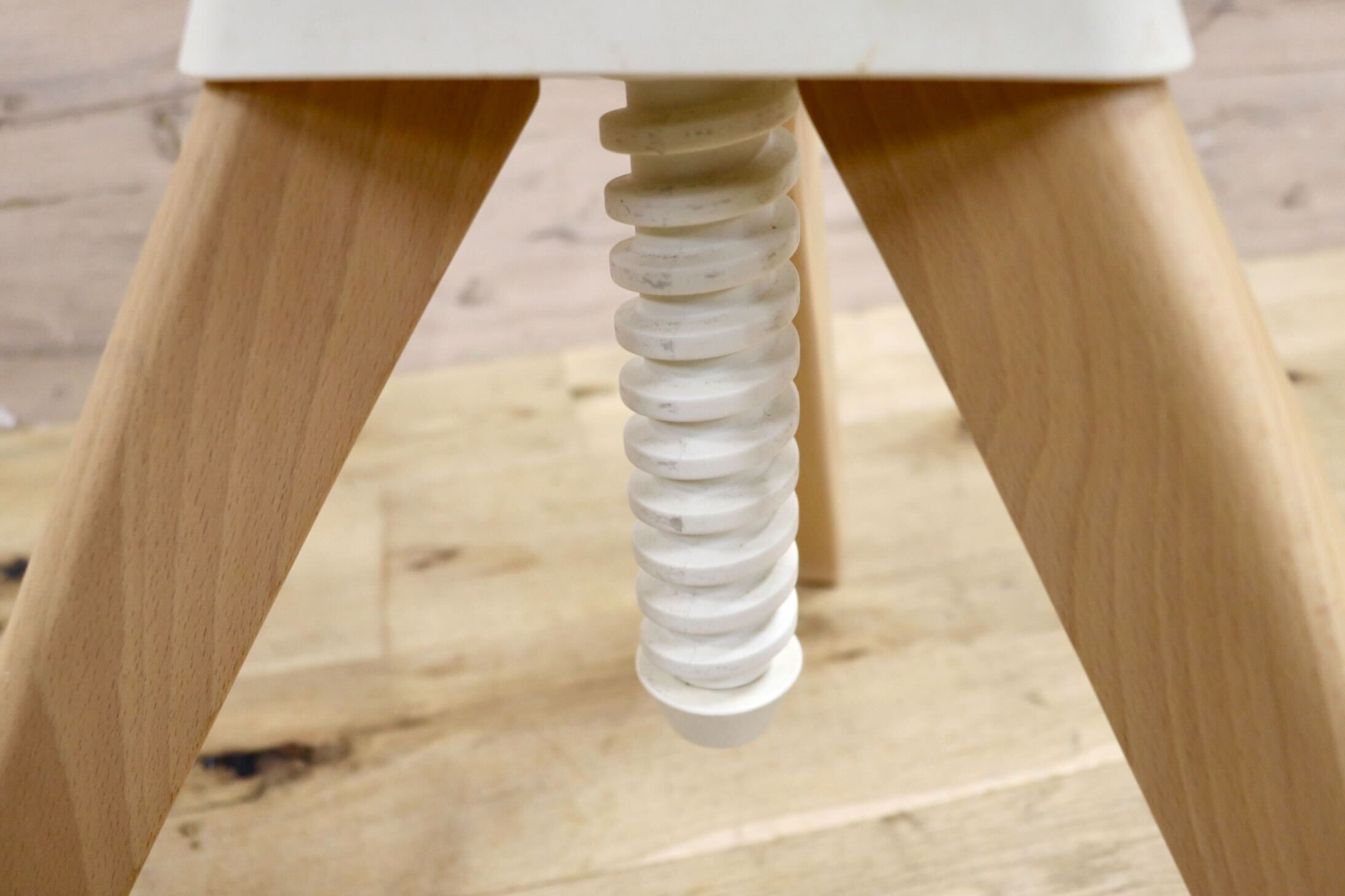 GMHK701○MAGIS / マジス スツール 椅子 ダイニングスツール 作業用スツール コンスタンティン・グルチッチ ビーチ材 イタリア定価約9.1万