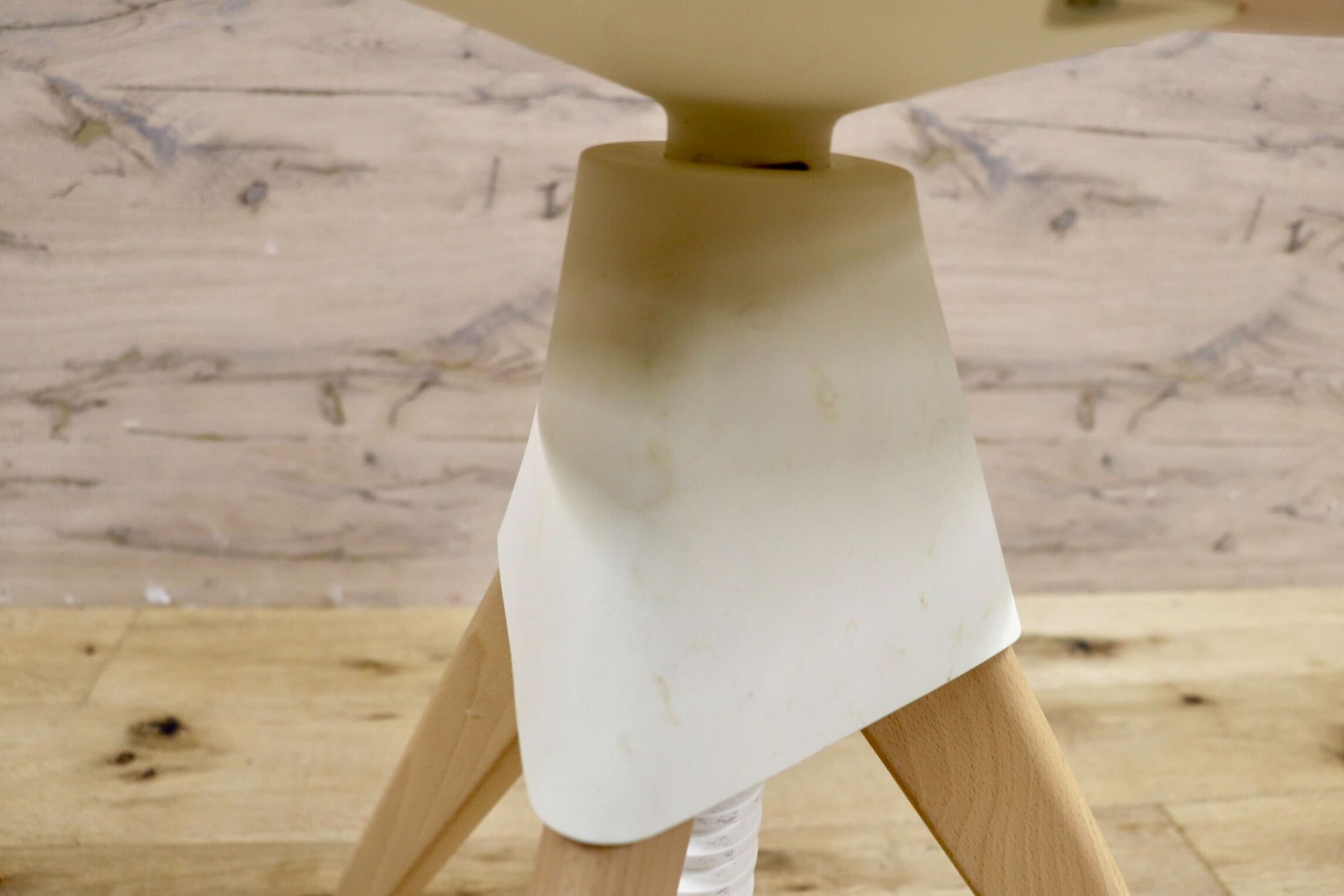 GMHK701○MAGIS / マジス スツール 椅子 ダイニングスツール 作業用スツール コンスタンティン・グルチッチ ビーチ材 イタリア定価約9.1万