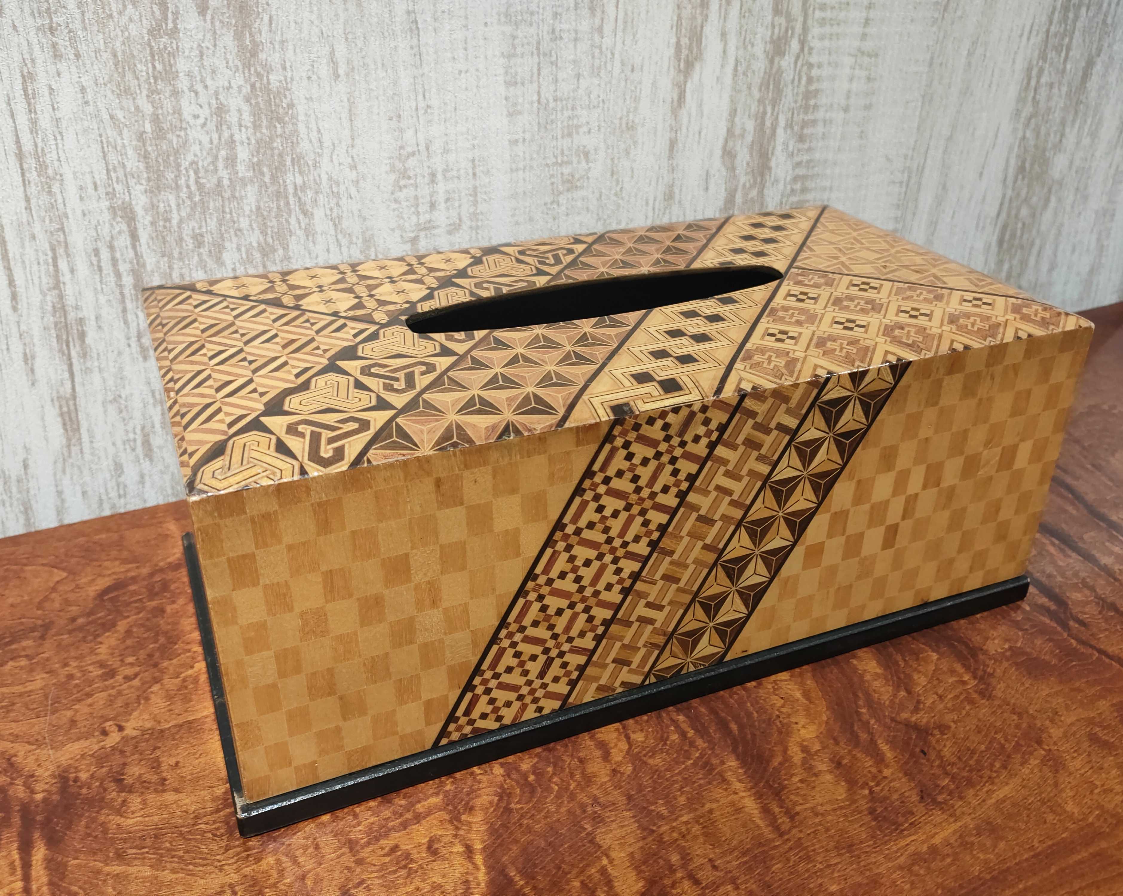 GMHO146○箱根寄木細工 ティッシュボックス