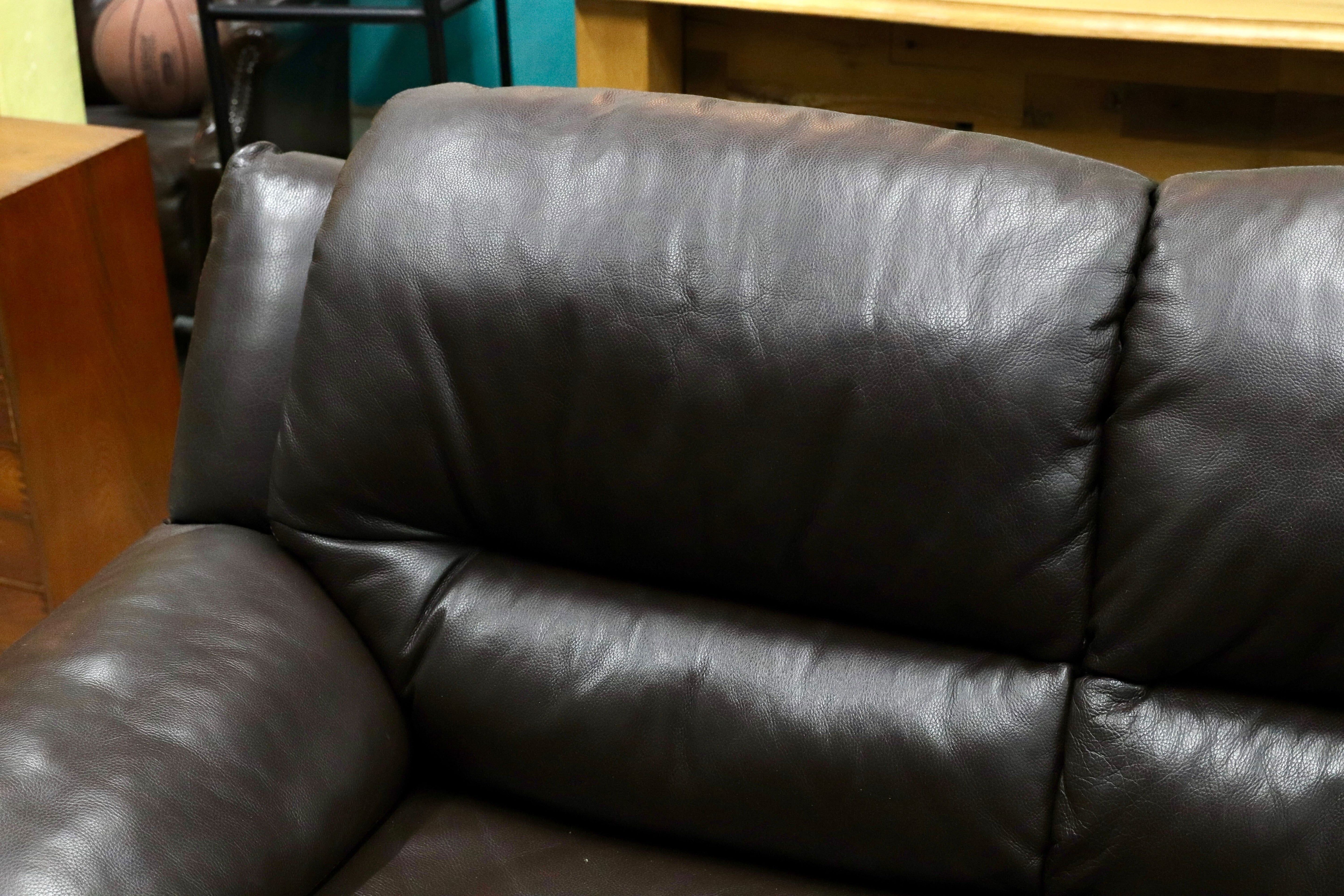 GMHS497○IDC大塚家具 オースチン カウチソファ ダークブラウン 3人掛けソファ トリプルソファ 総本革 モダン 約40万