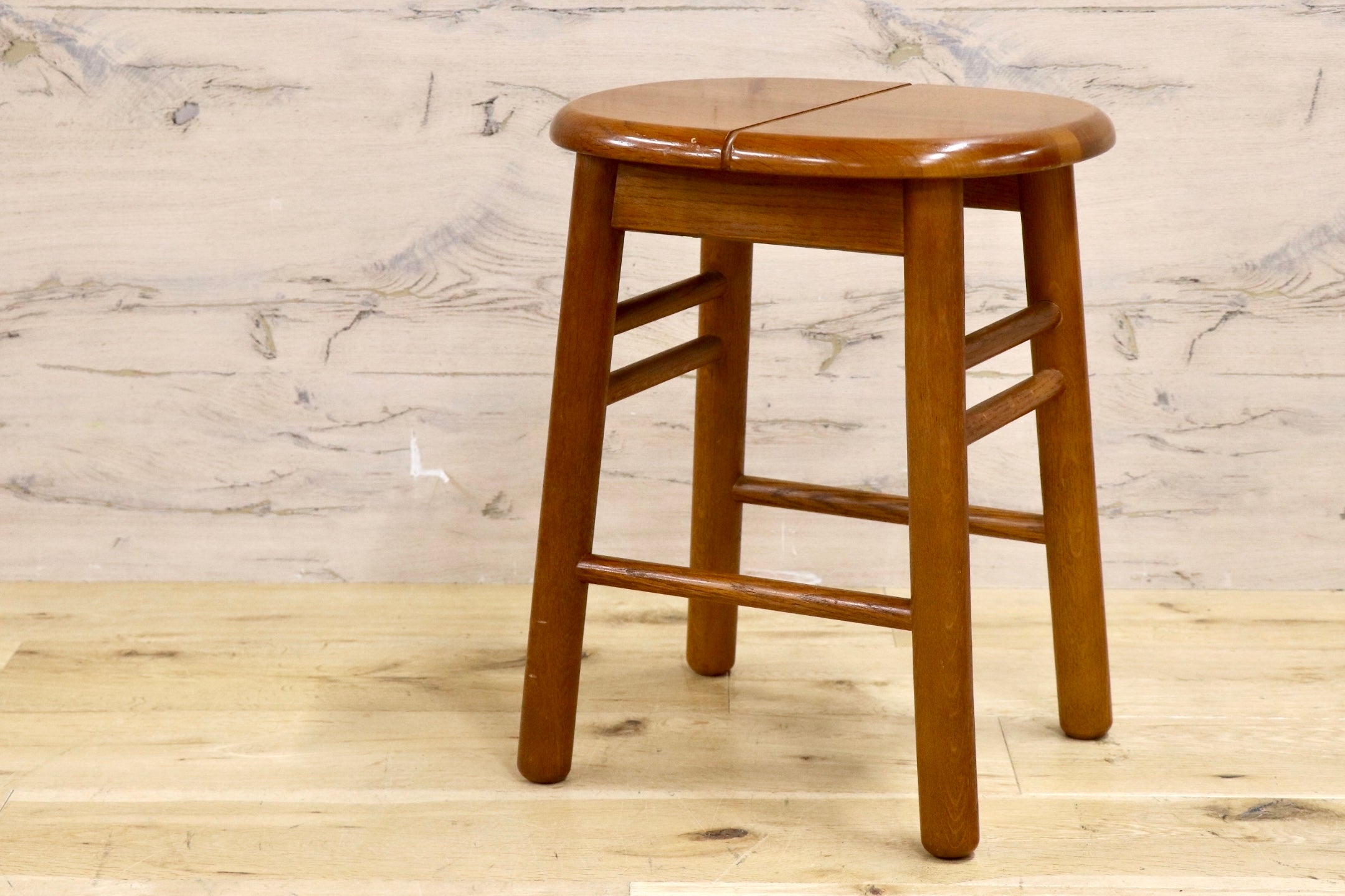 GMJH235C○karimoku / カリモク スツール 椅子 ヴィンテージ 飾り台 花台 レトロ ヴィンテージ 木製 国産家具