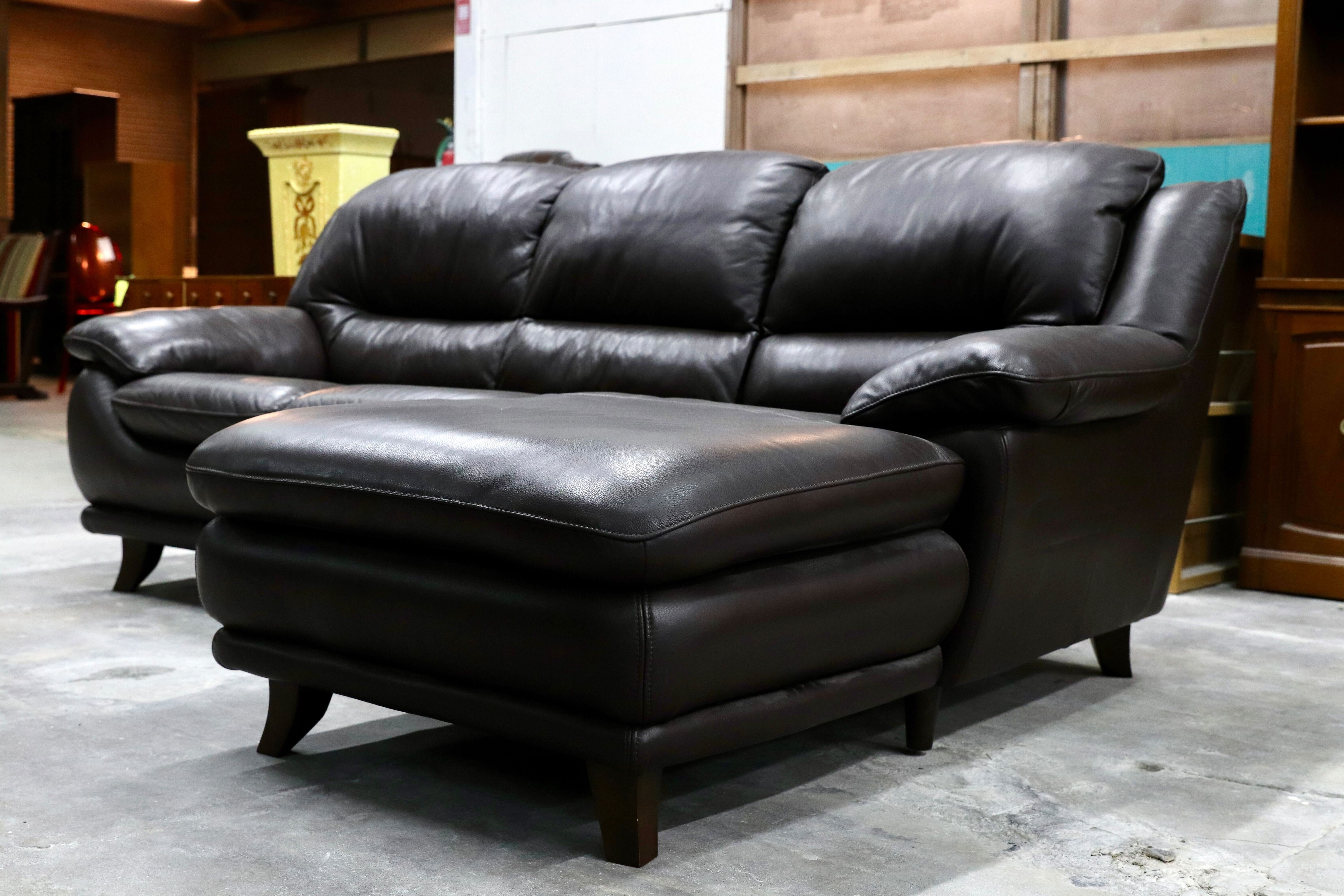 GMHS497○IDC大塚家具 オースチン カウチソファ ダークブラウン 3人掛けソファ トリプルソファ 総本革 モダン 約40万