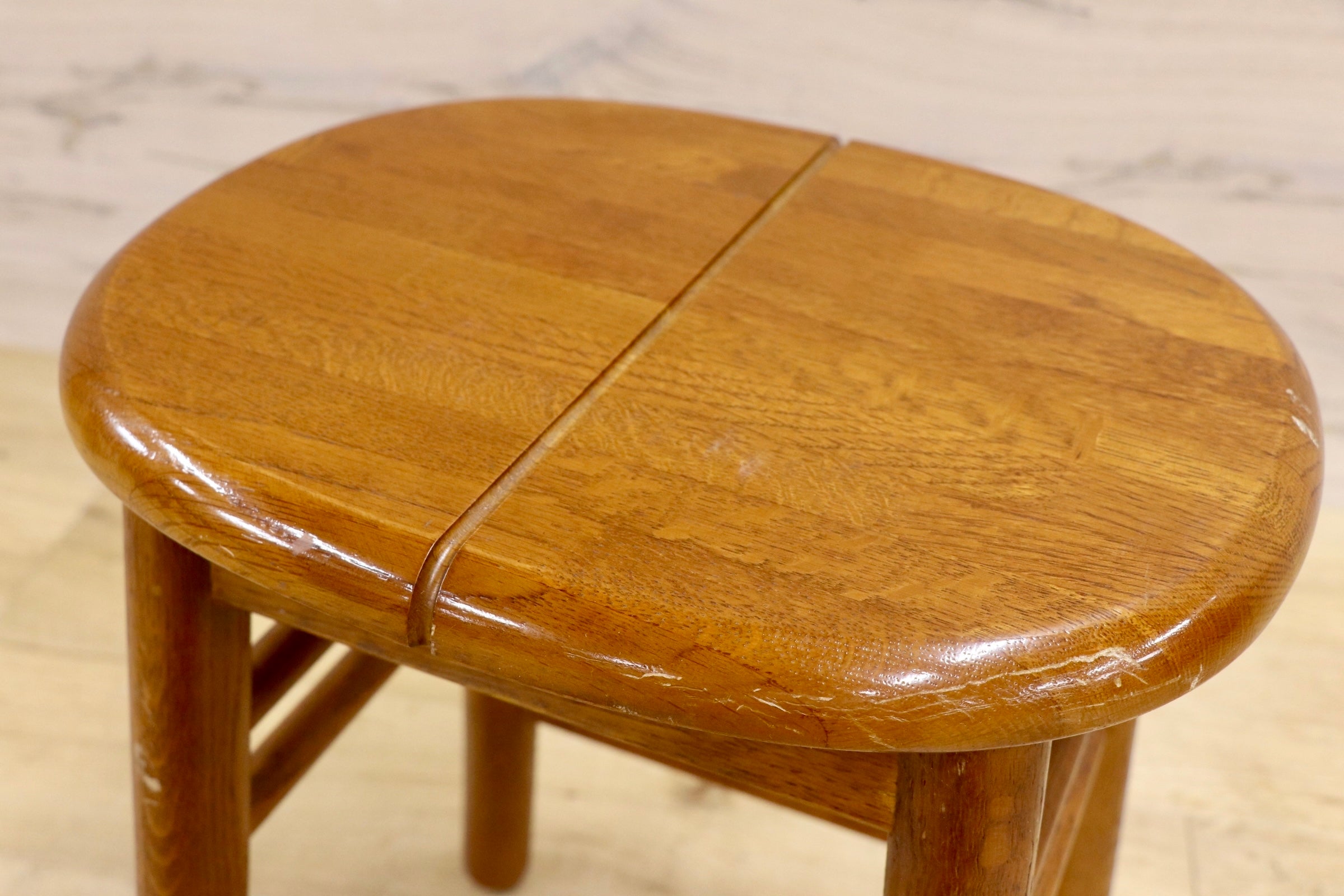 GMJH235C○karimoku / カリモク スツール 椅子 ヴィンテージ 飾り台 花台 レトロ ヴィンテージ 木製 国産家具