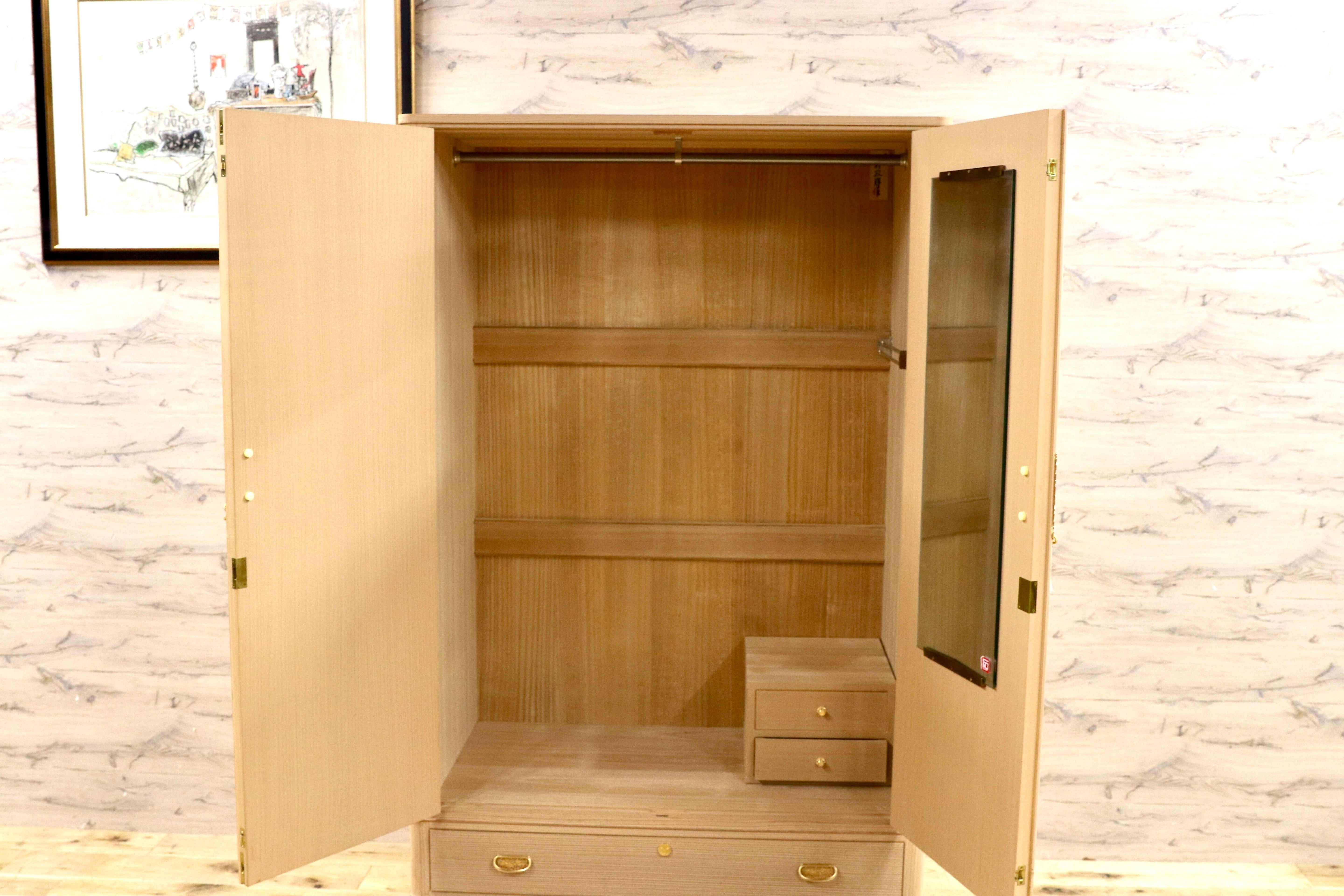 GMIS423○木匠 政成政輝作 伝統工芸 ワードローブ 洋服箪笥 桐箪笥 箪笥 タンス 着物箪笥