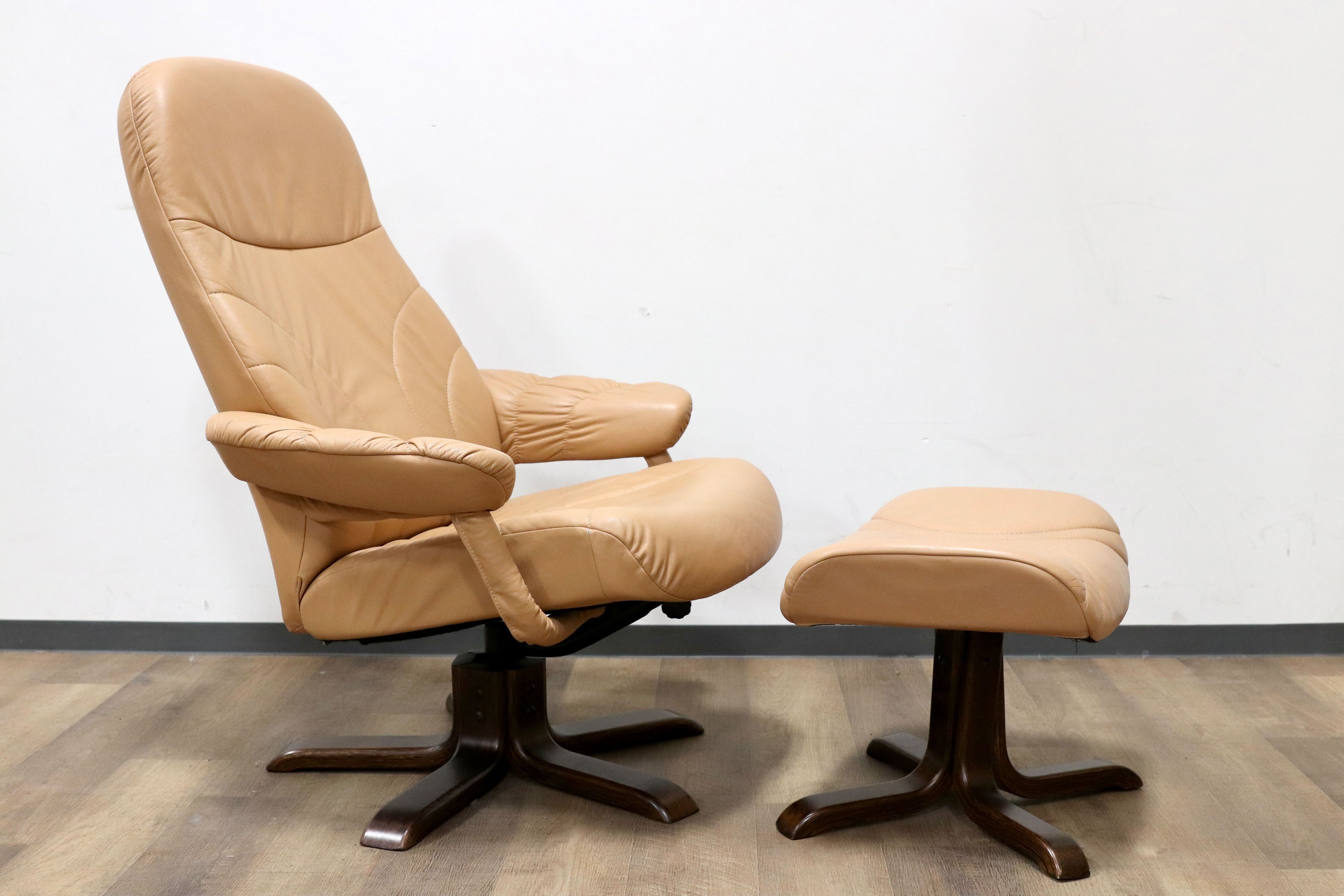 GMGS171○Hjellegjerde / イエリアーダ リクライニングチェア パーソナルチェア 回転椅子 オットマン レザー ノルウェー 北欧家具