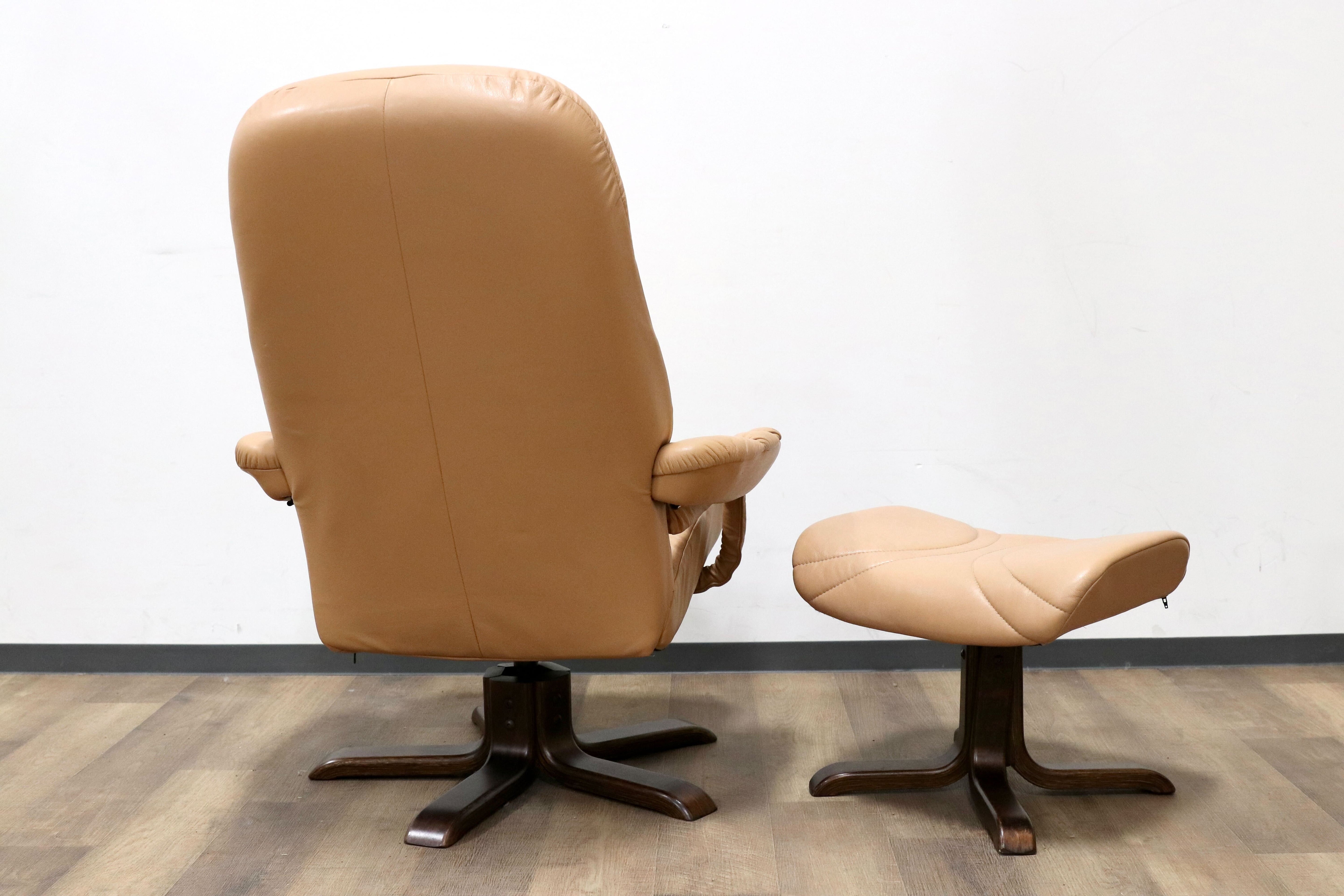 GMGS171○Hjellegjerde / イエリアーダ リクライニングチェア パーソナルチェア 回転椅子 オットマン レザー ノルウェー 北欧家具