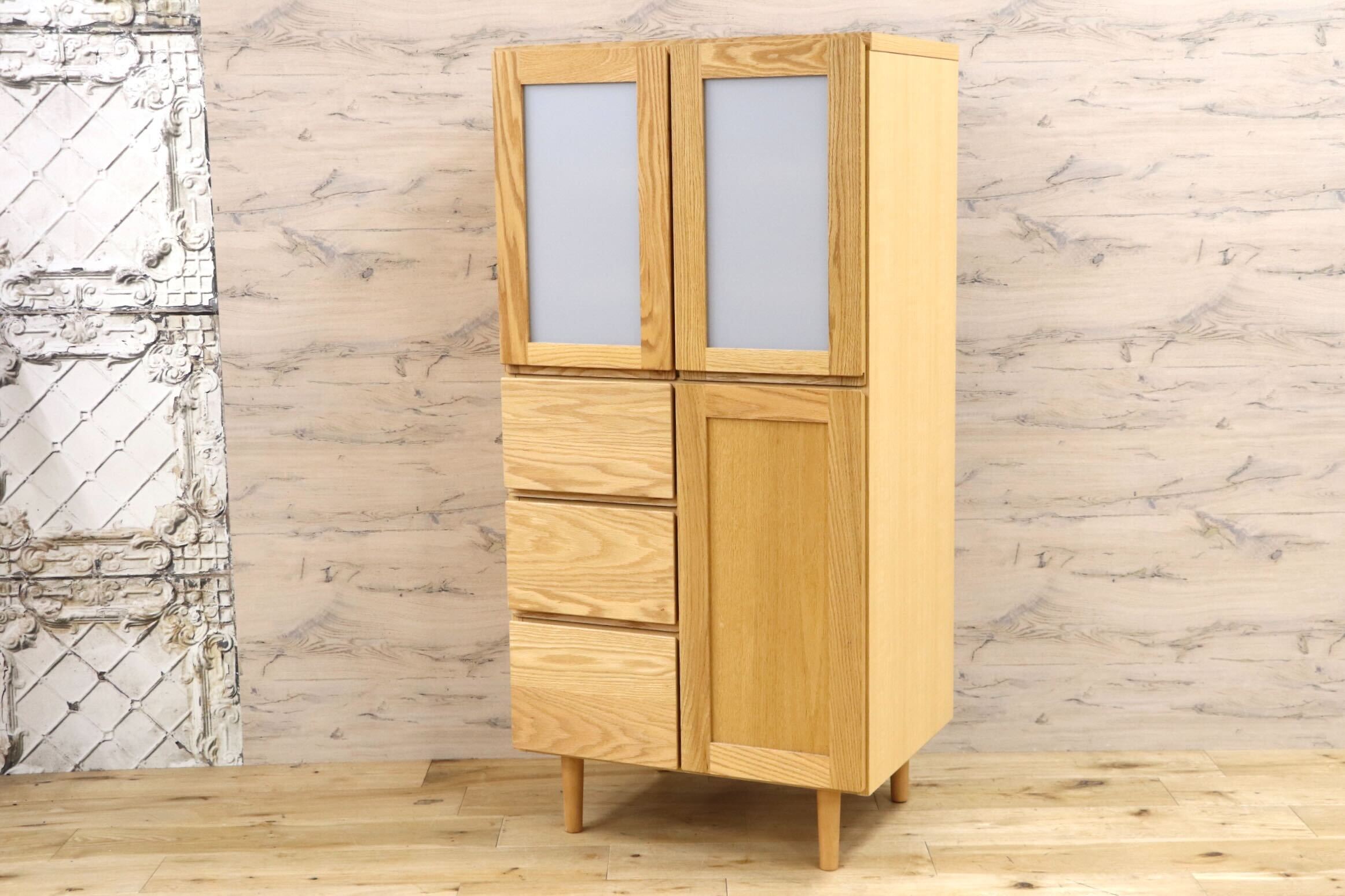 GMJK13○北欧スタイル カップボード レッドオーク 食器棚 キッチンボード ダイニングボード ミストガラス 天然木 木製 ナチュラル モダン